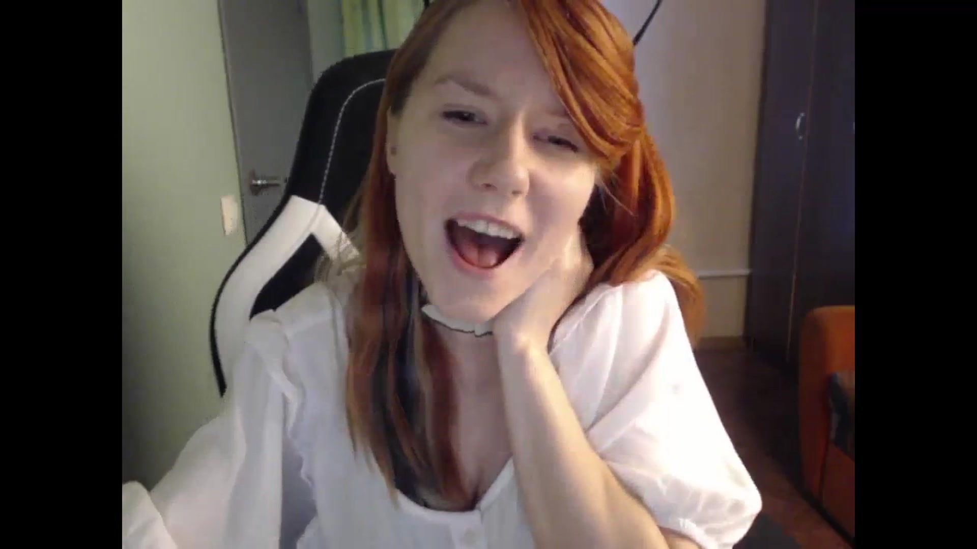 Gallery image thumbnail from NikiFoks18's myfreecams stream on, 10/10/2023, 07:50 image 10 of 20