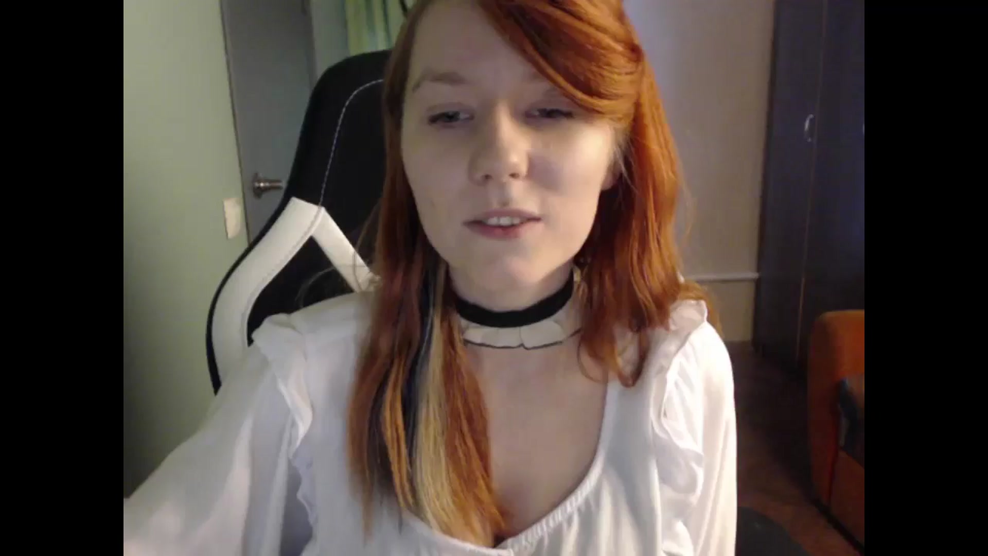 Gallery image thumbnail from NikiFoks18's myfreecams stream on, 10/10/2023, 07:50 image 20 of 20
