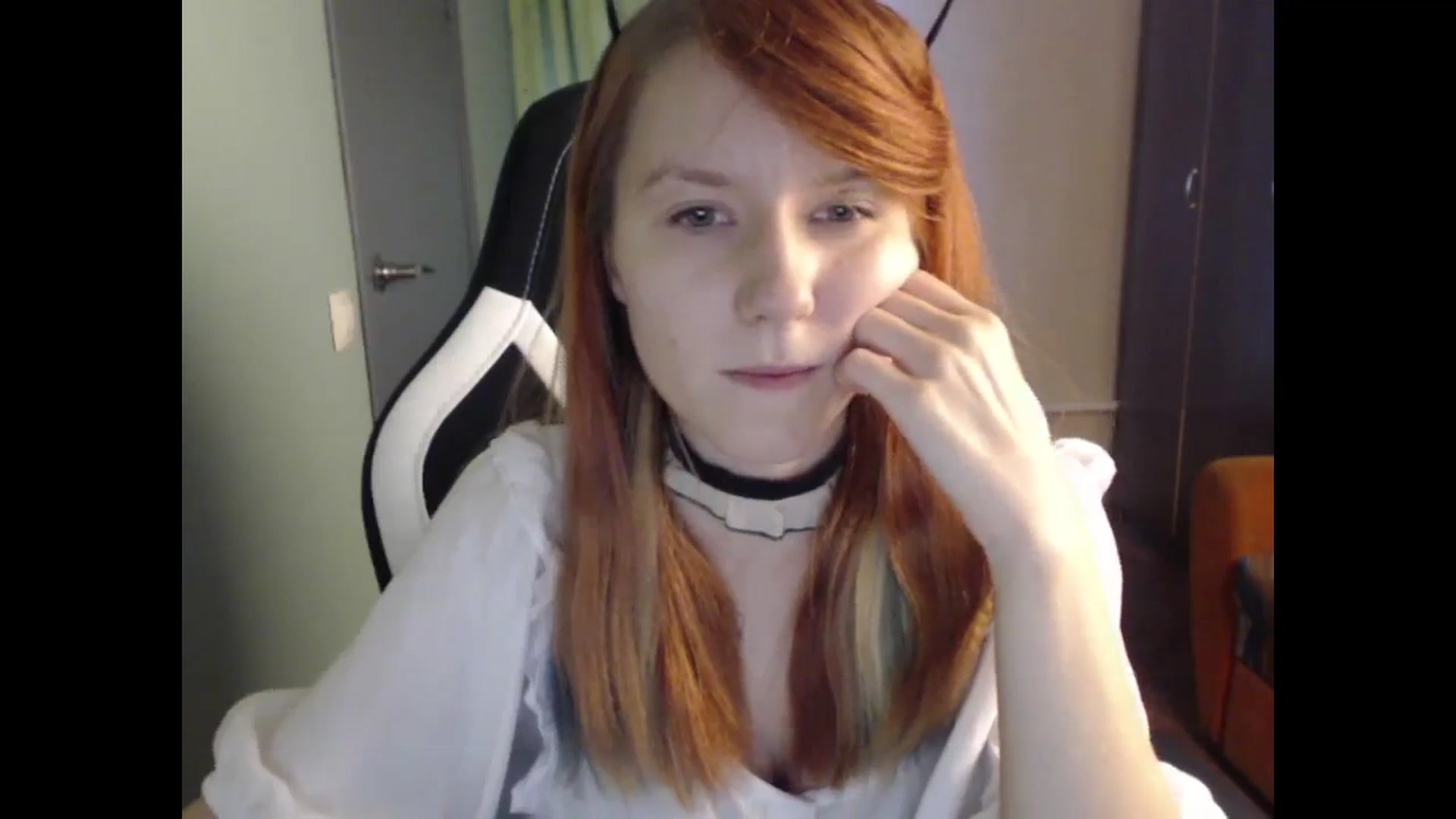 Gallery image thumbnail from NikiFoks18's myfreecams stream on, 10/10/2023, 09:21 image 9 of 20