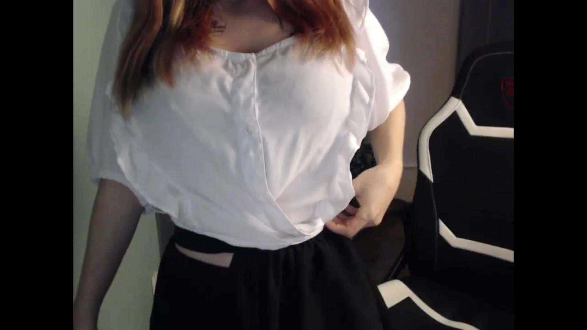 Gallery image thumbnail from NikiFoks18's myfreecams stream on, 10/10/2023, 09:21 image 11 of 20