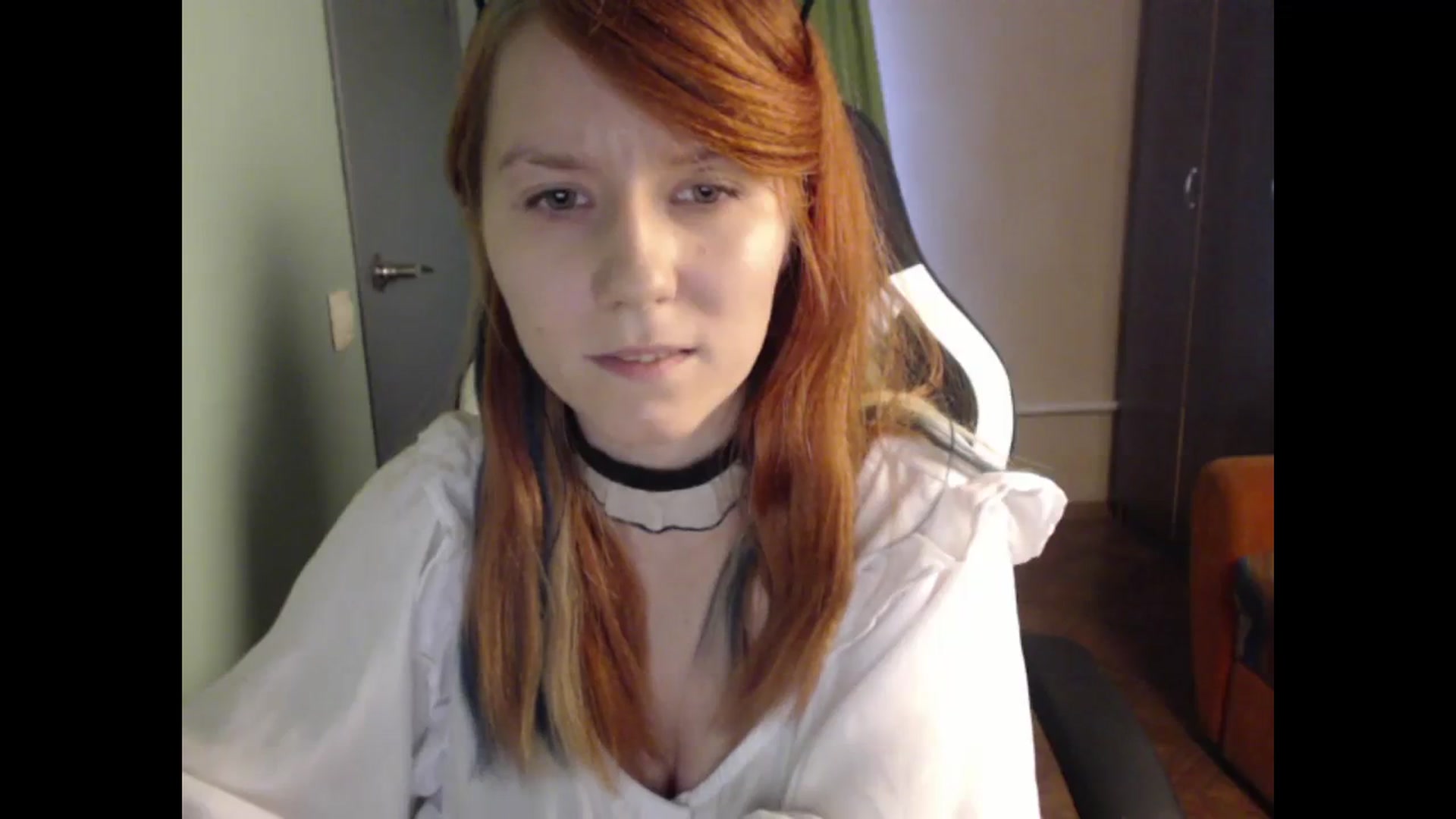 Gallery image thumbnail from NikiFoks18's myfreecams stream on, 10/10/2023, 09:21 image 15 of 20