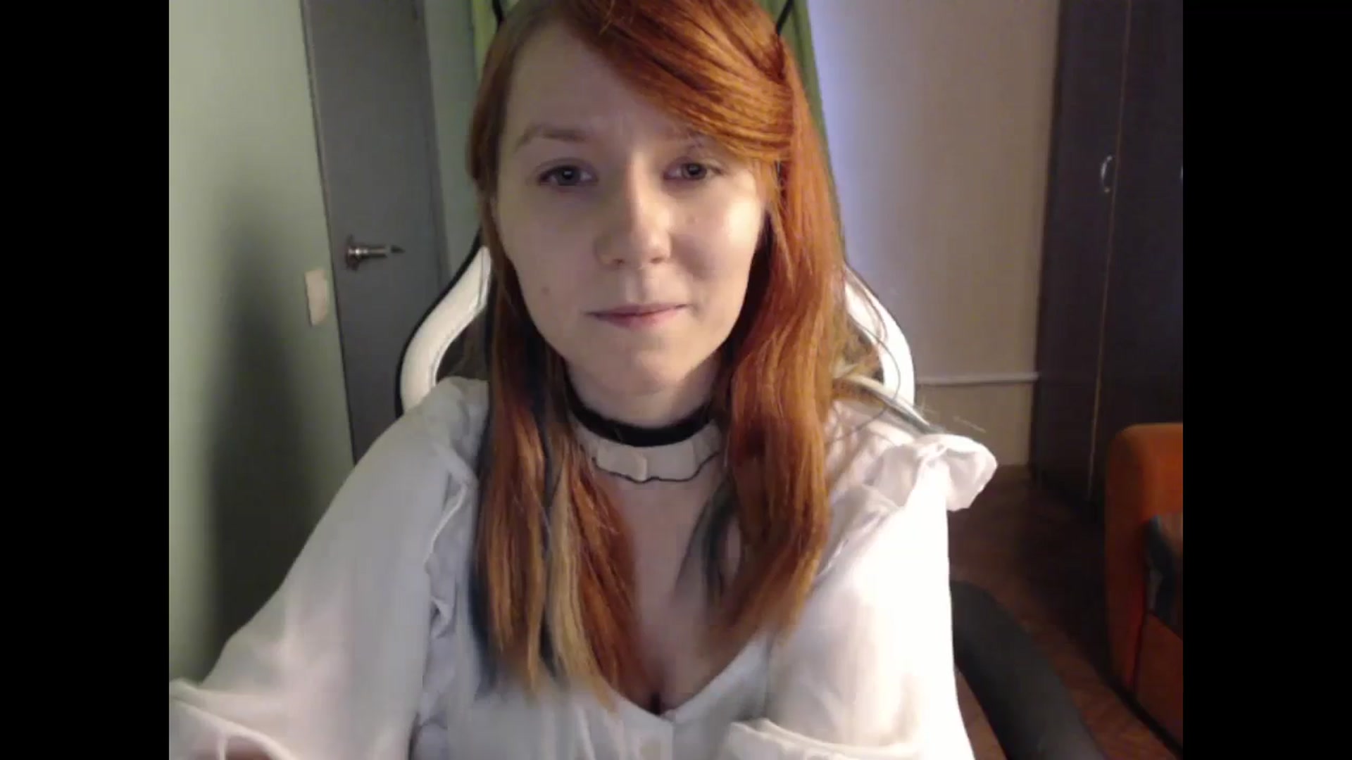 Gallery image thumbnail from NikiFoks18's myfreecams stream on, 10/10/2023, 09:21 image 14 of 20