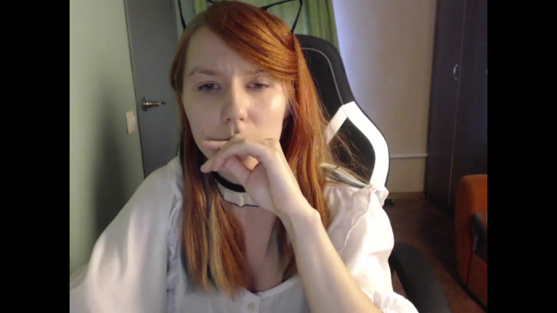Gallery image thumbnail from NikiFoks18's myfreecams stream on, 10/10/2023, 09:21 image 18 of 20