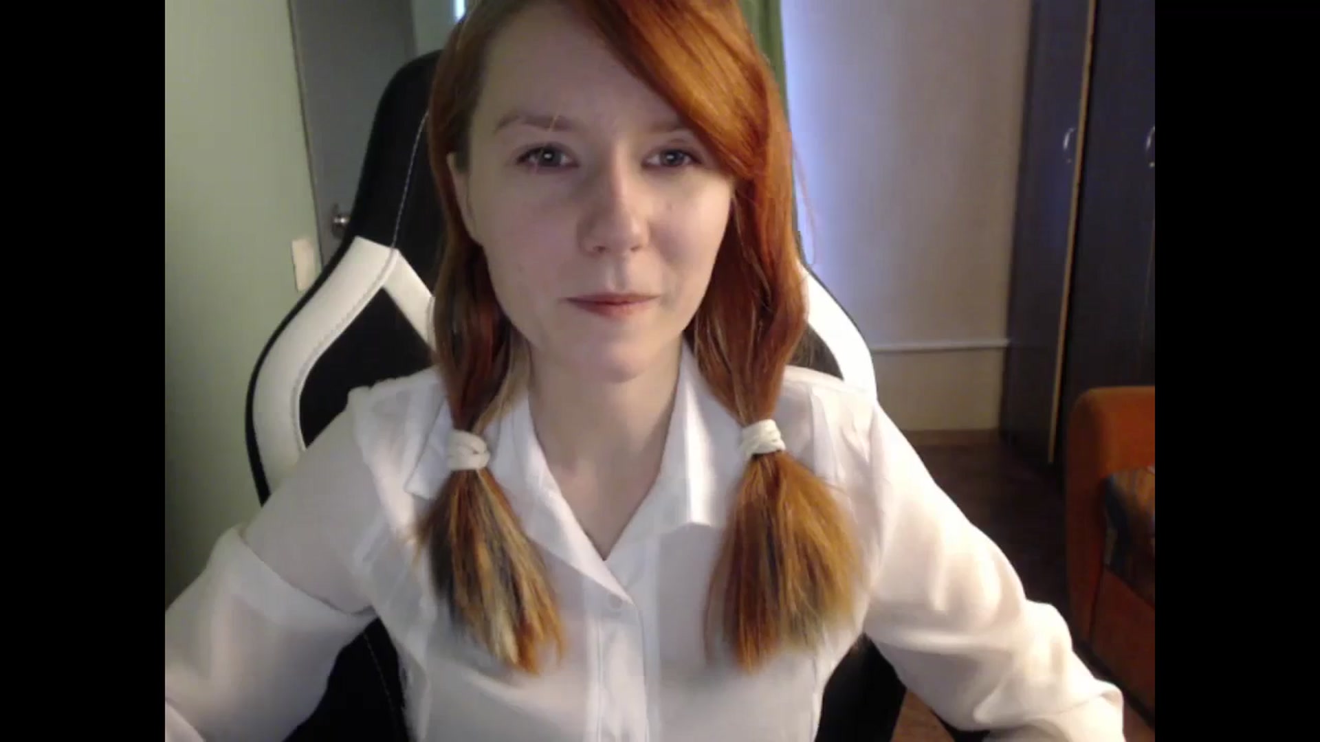Gallery image thumbnail from NikiFoks18's myfreecams stream on, 10/12/2023, 09:14 image 9 of 20