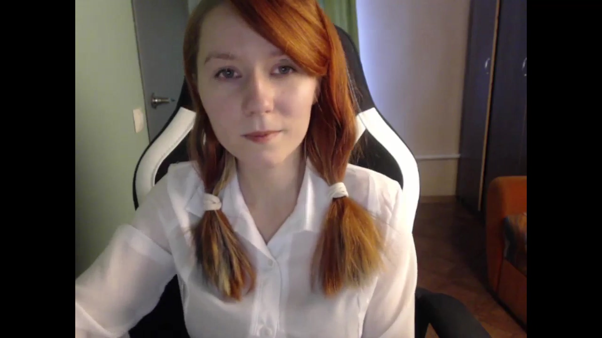 Gallery image thumbnail from NikiFoks18's myfreecams stream on, 10/12/2023, 09:14 image 13 of 20