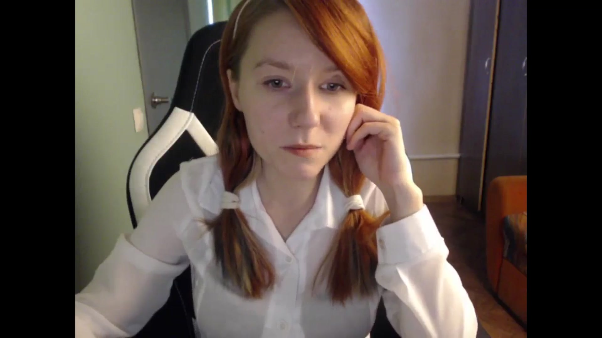 Gallery image thumbnail from NikiFoks18's myfreecams stream on, 10/12/2023, 09:14 image 5 of 20