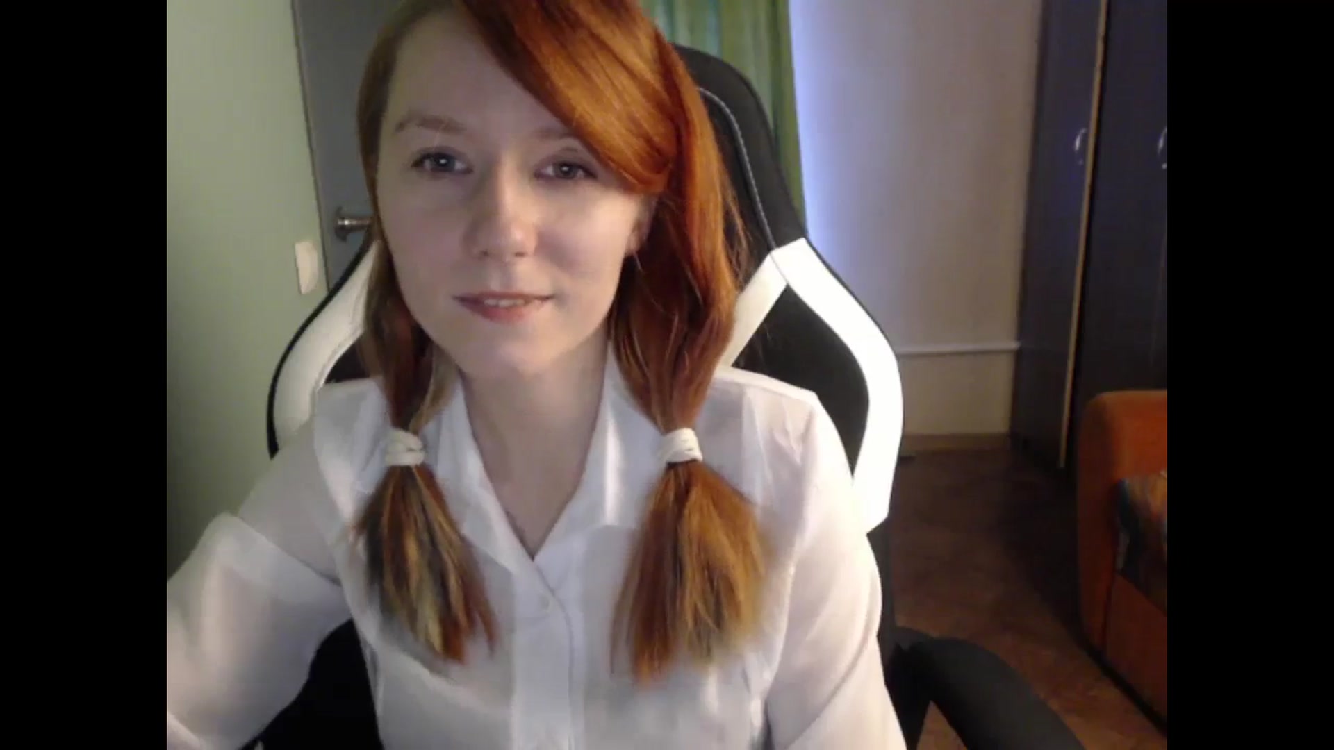 Gallery image thumbnail from NikiFoks18's myfreecams stream on, 10/12/2023, 09:14 image 10 of 20