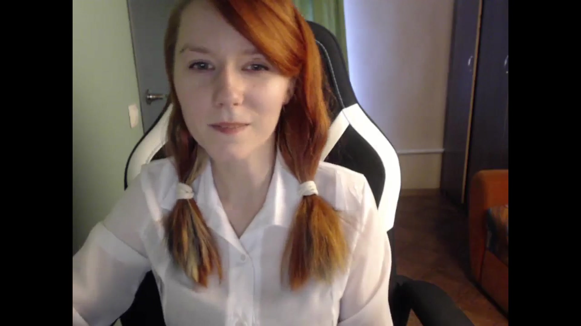 Gallery image thumbnail from NikiFoks18's myfreecams stream on, 10/12/2023, 09:14 image 17 of 20