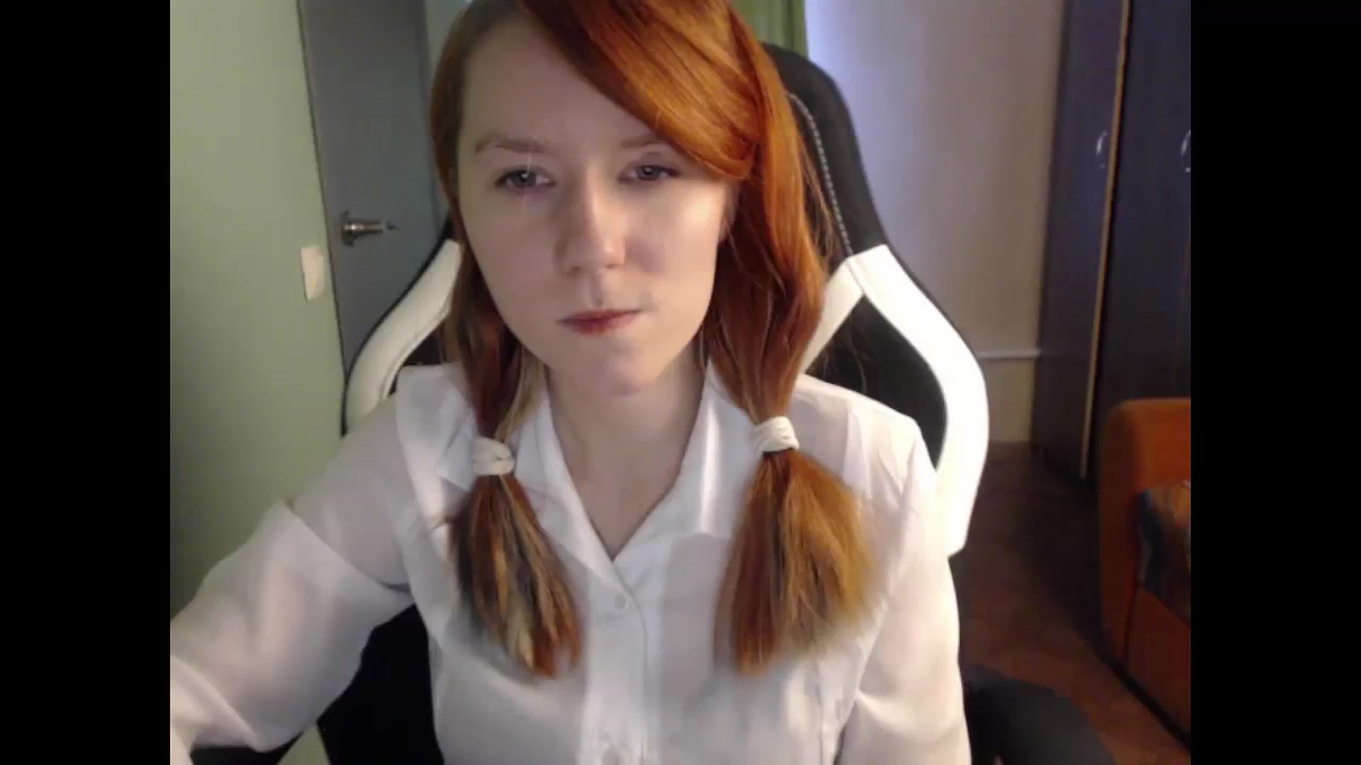 Gallery image thumbnail from NikiFoks18's myfreecams stream on, 10/12/2023, 09:14 image 7 of 20
