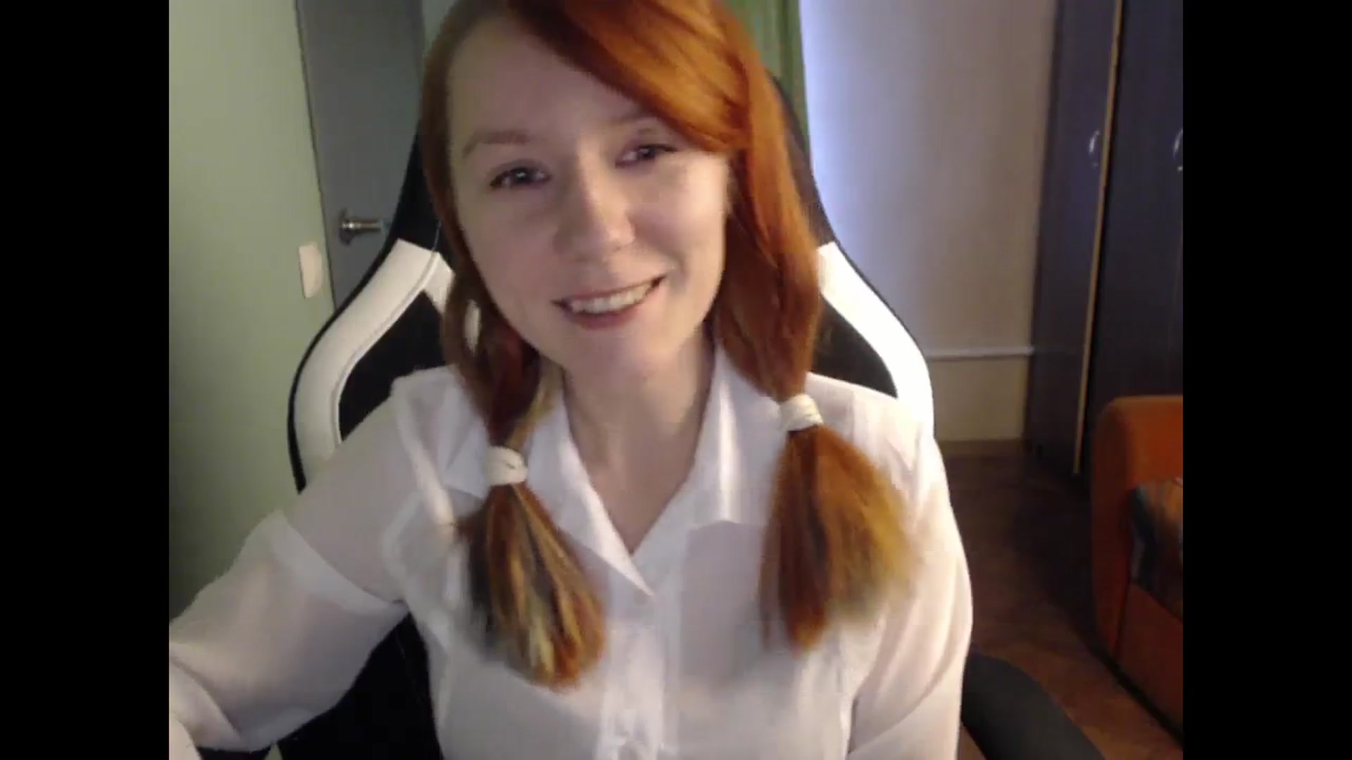 Gallery image thumbnail from NikiFoks18's myfreecams stream on, 10/12/2023, 09:14 image 19 of 20