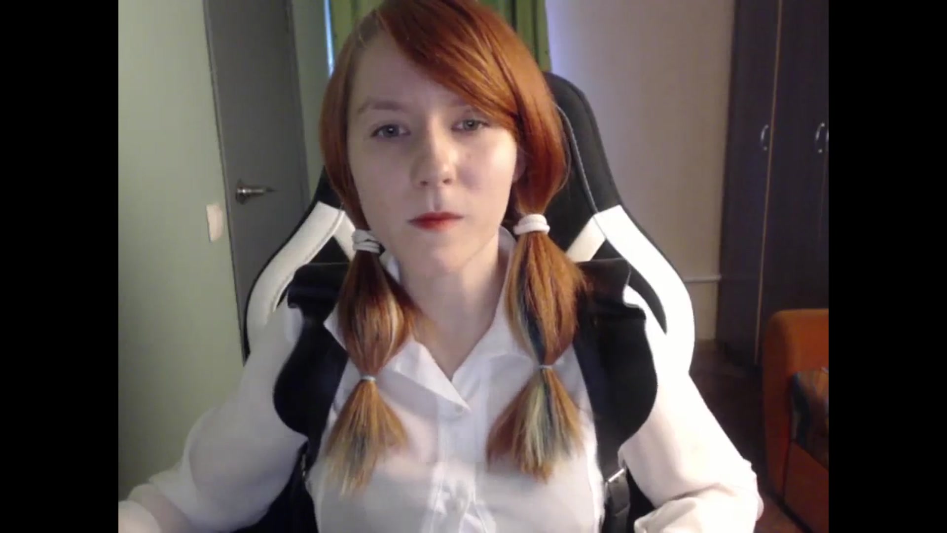 Gallery image thumbnail from NikiFoks18's myfreecams stream on, 10/13/2023, 09:27 image 6 of 20