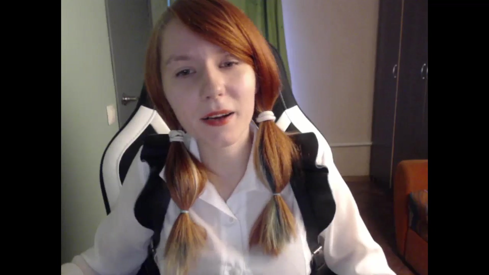 Gallery image thumbnail from NikiFoks18's myfreecams stream on, 10/13/2023, 09:27 image 7 of 20
