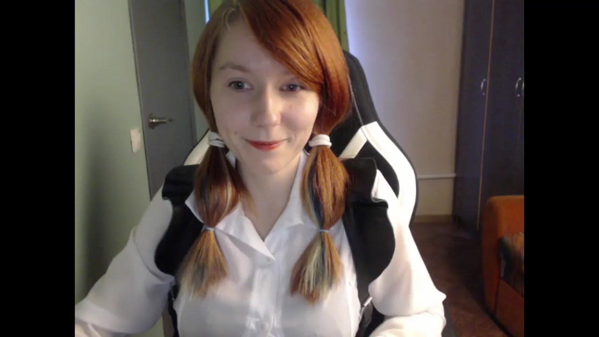 Gallery image thumbnail from NikiFoks18's myfreecams stream on, 10/13/2023, 09:27 image 20 of 20