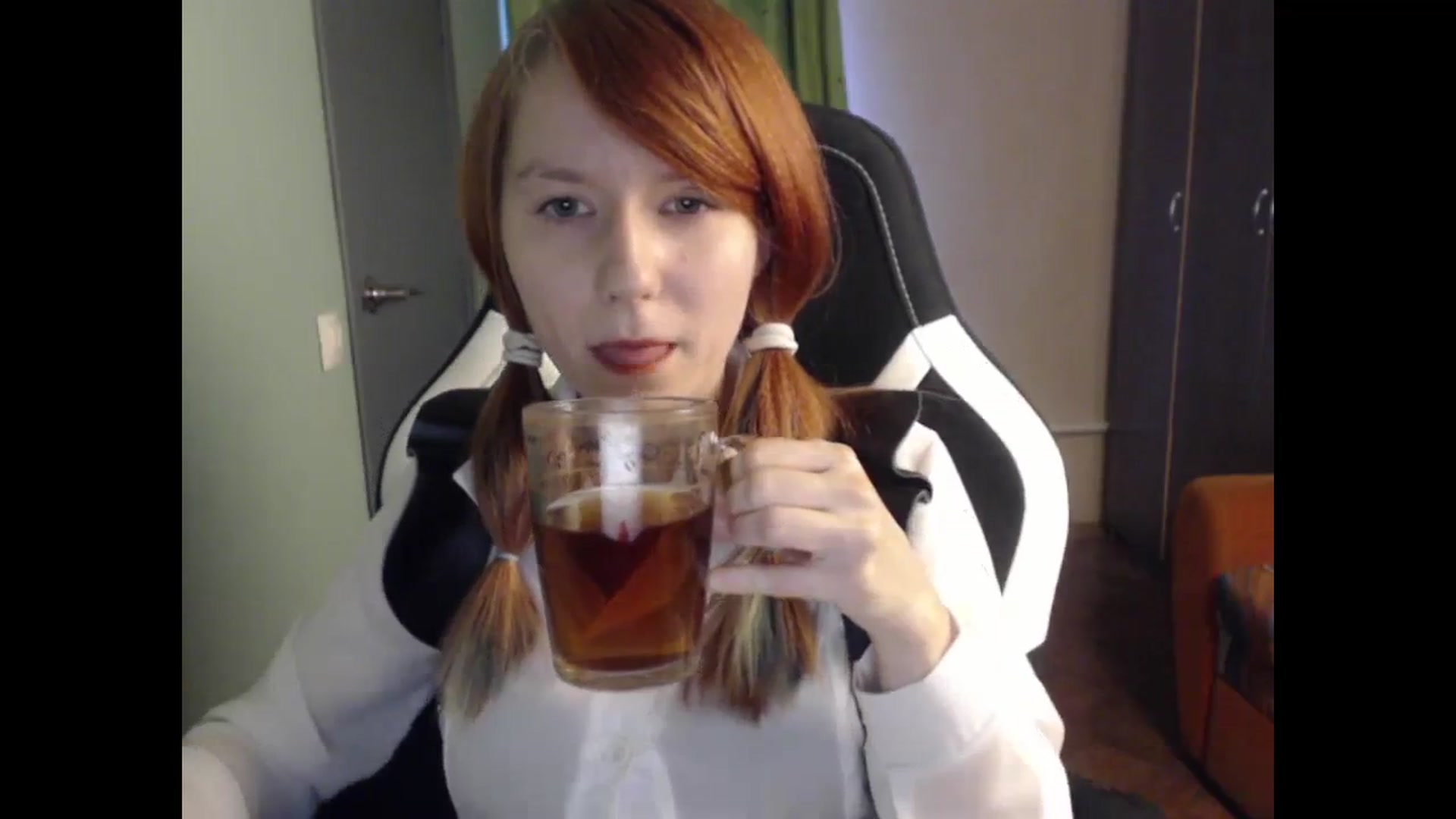 Gallery image thumbnail from NikiFoks18's myfreecams stream on, 10/13/2023, 09:27 image 4 of 20