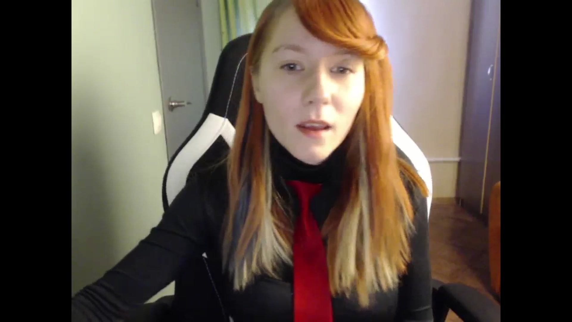 Gallery image thumbnail from NikiFoks18's myfreecams stream on, 10/16/2023, 07:36 image 7 of 20