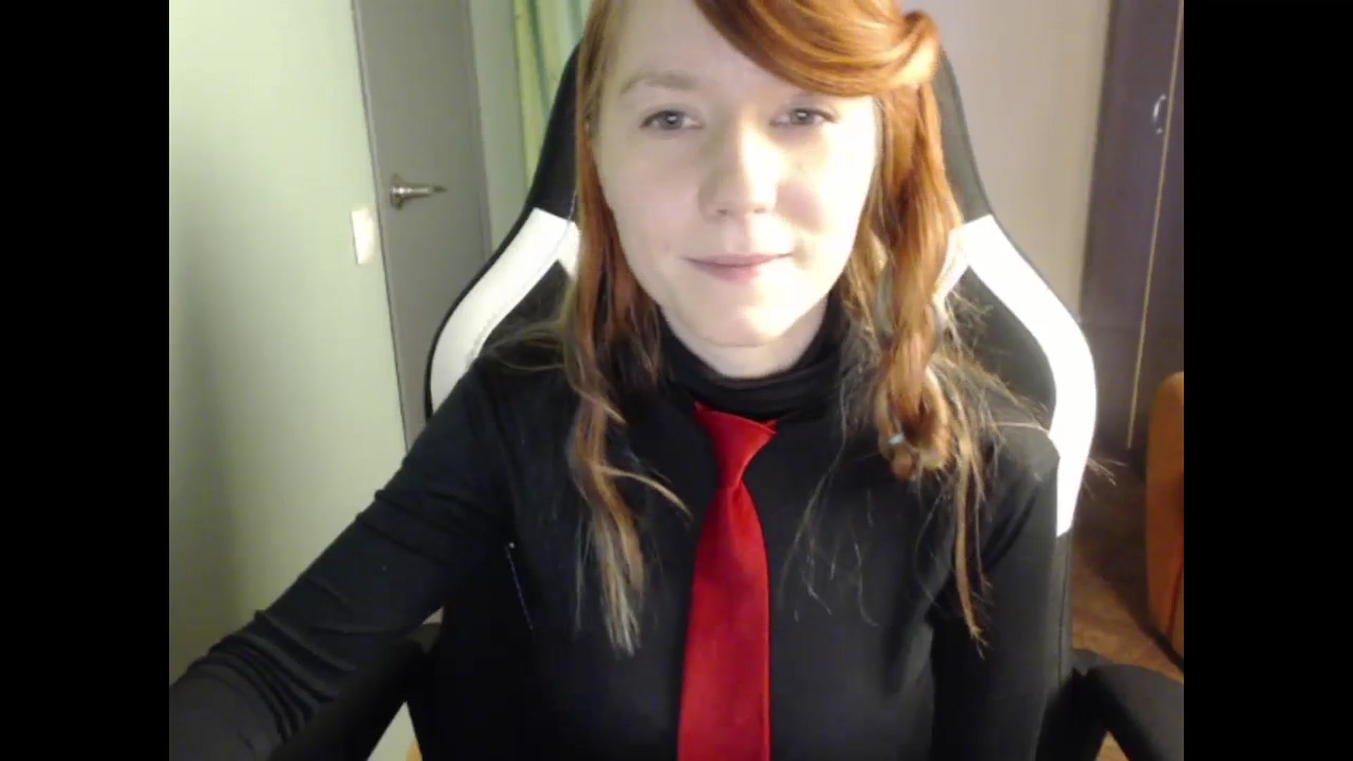 Gallery image thumbnail from NikiFoks18's myfreecams stream on, 10/18/2023, 09:00 image 13 of 20