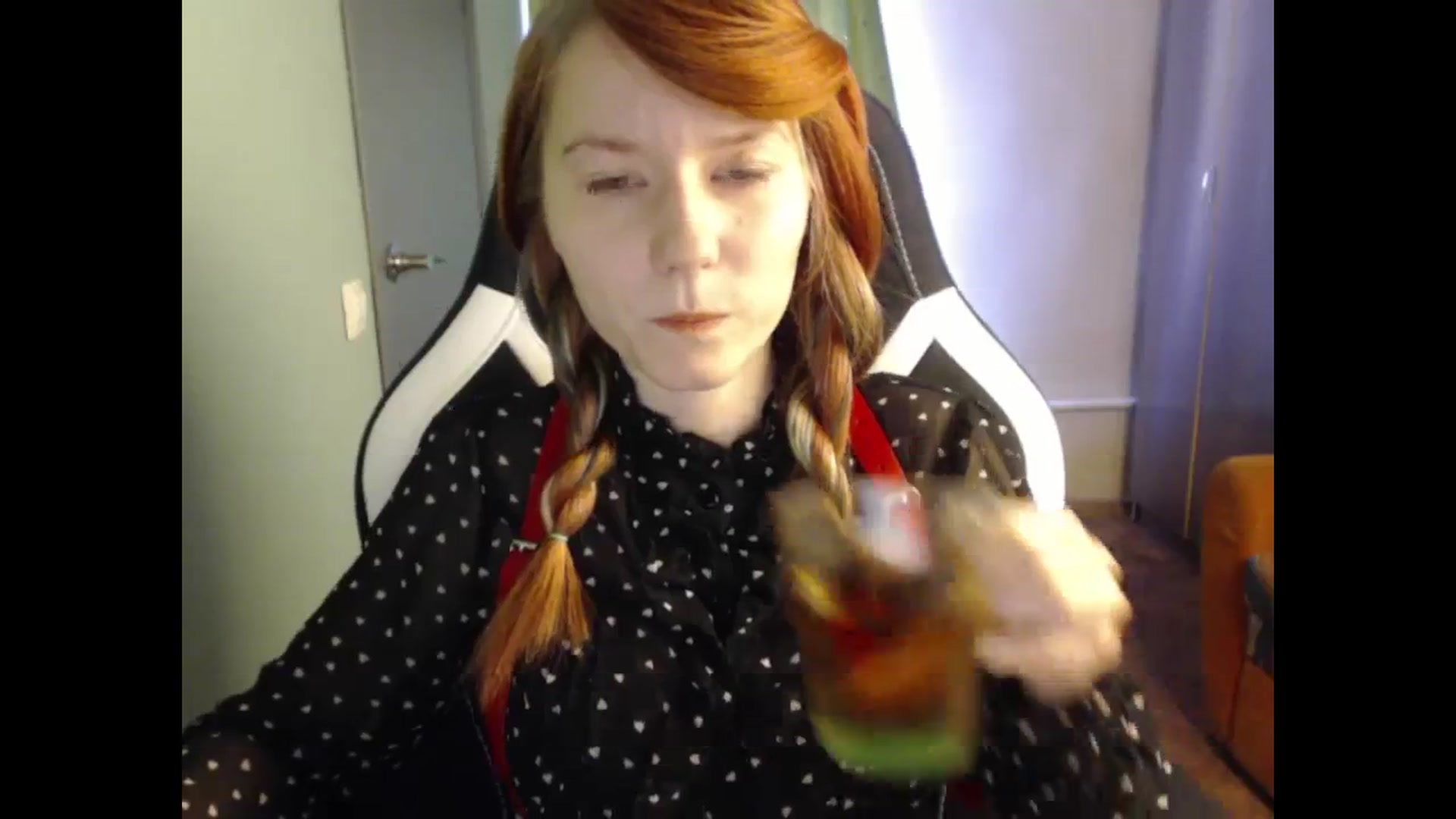 Gallery image thumbnail from NikiFoks18's myfreecams stream on, 10/20/2023, 09:21 image 3 of 20