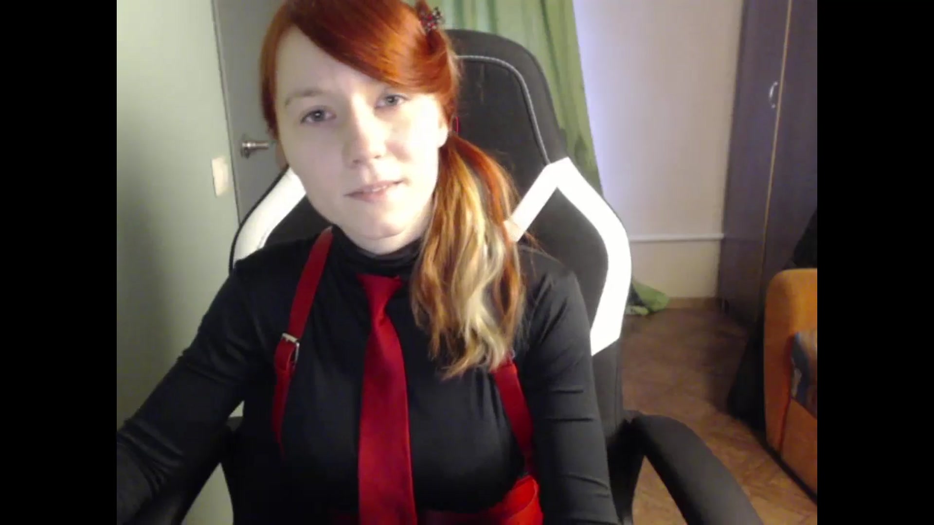 Gallery image thumbnail from NikiFoks18's myfreecams stream on, 11/07/2023, 08:45 image 8 of 20