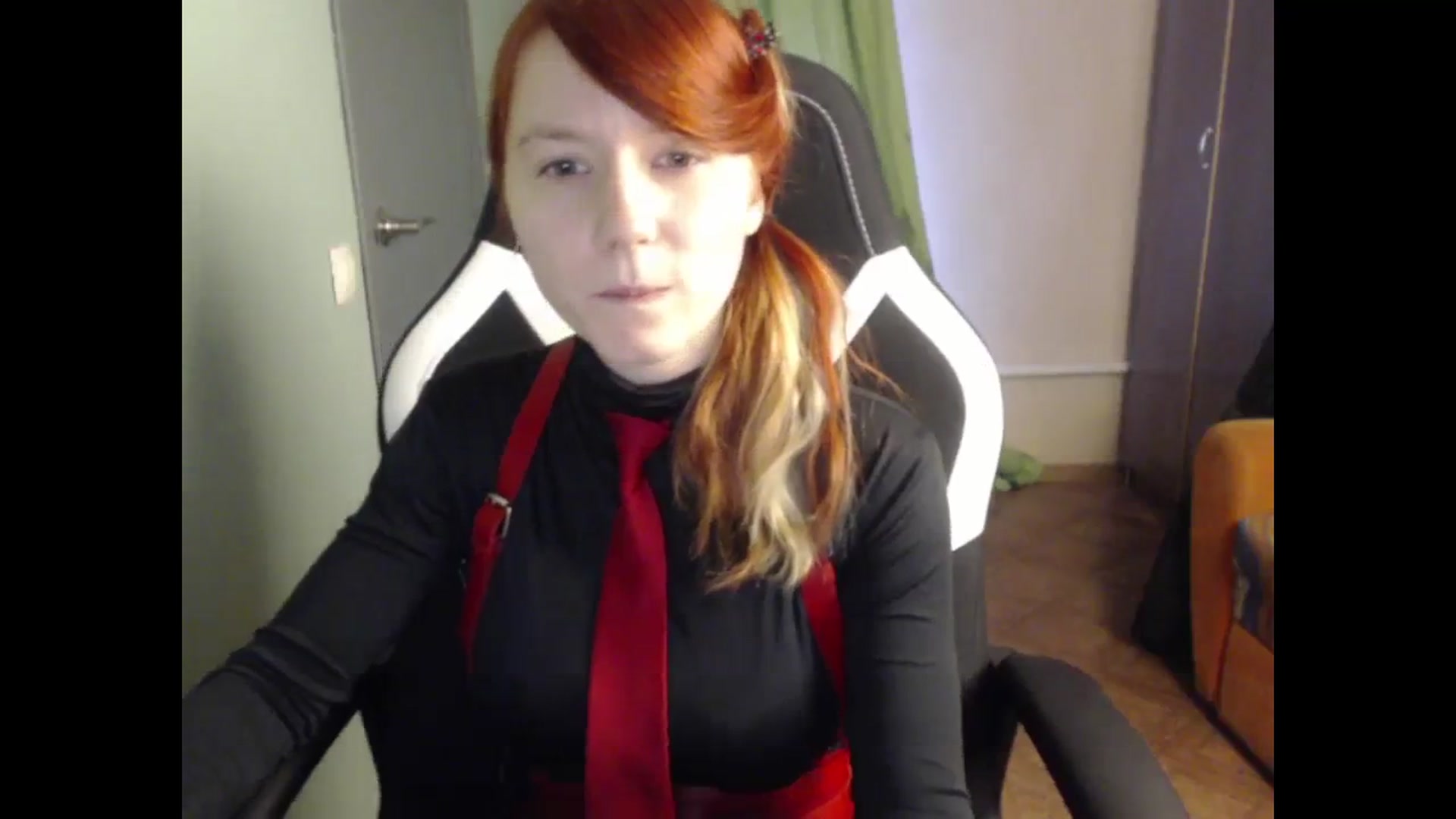 Gallery image thumbnail from NikiFoks18's myfreecams stream on, 11/07/2023, 08:45 image 9 of 20