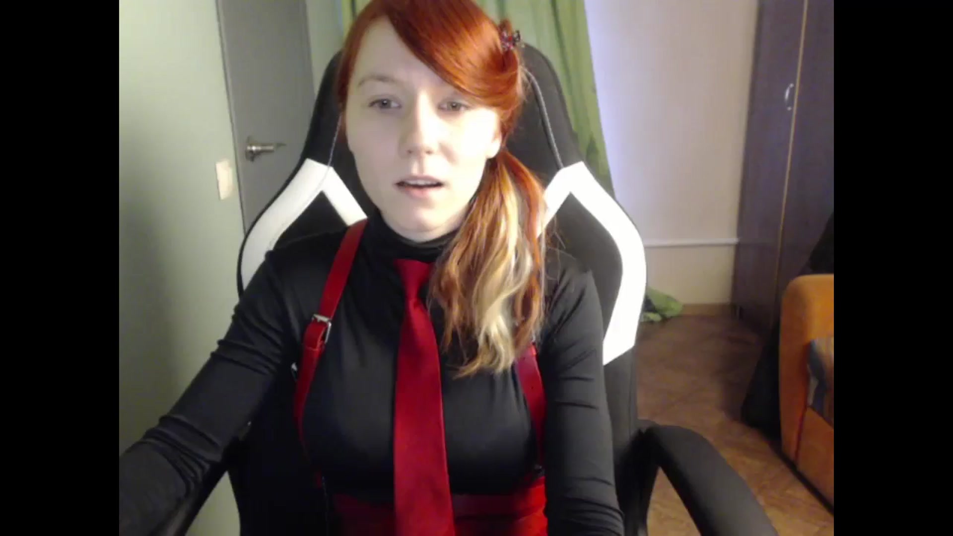 Gallery image thumbnail from NikiFoks18's myfreecams stream on, 11/07/2023, 08:45 image 3 of 20