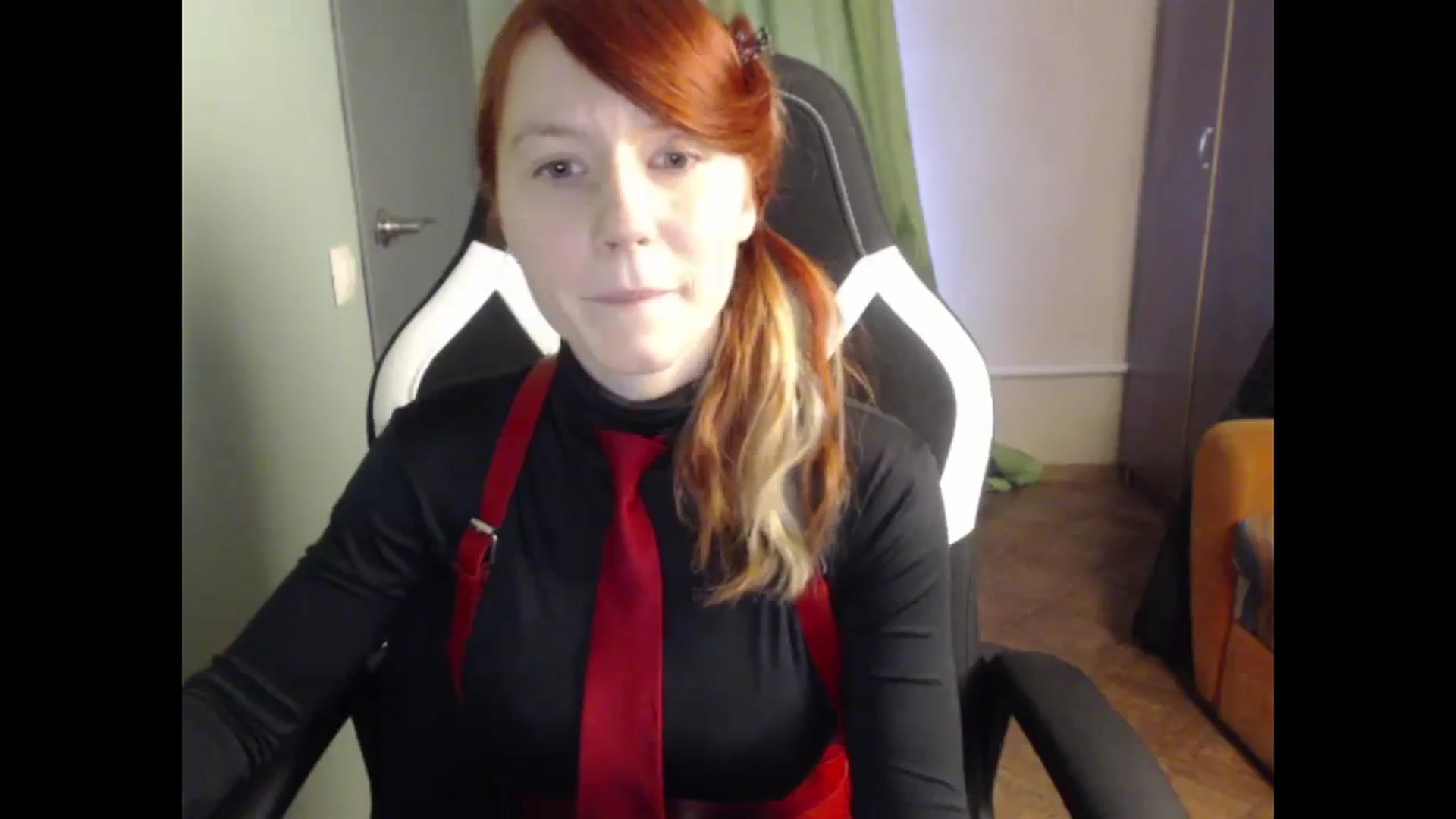 Gallery image thumbnail from NikiFoks18's myfreecams stream on, 11/07/2023, 08:45 image 13 of 20
