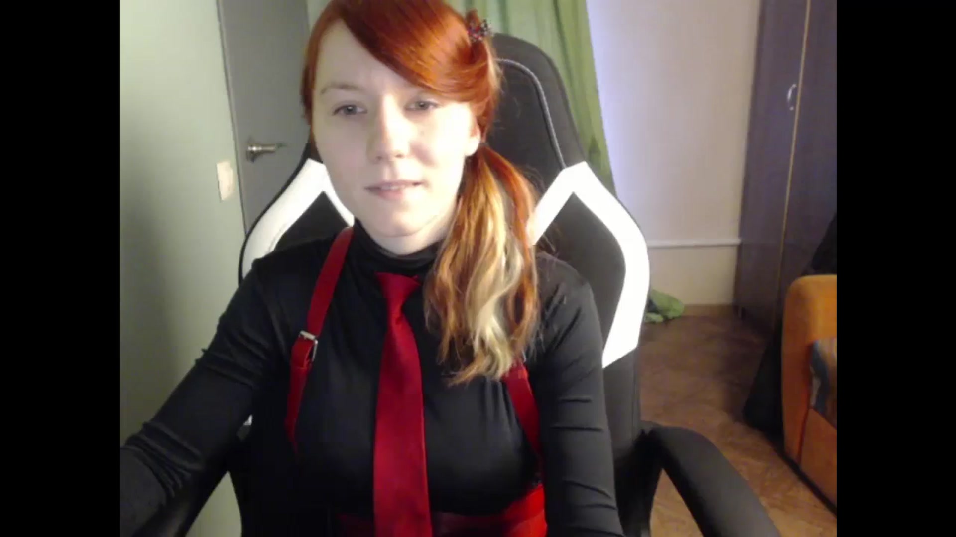 Gallery image thumbnail from NikiFoks18's myfreecams stream on, 11/07/2023, 08:45 image 5 of 20