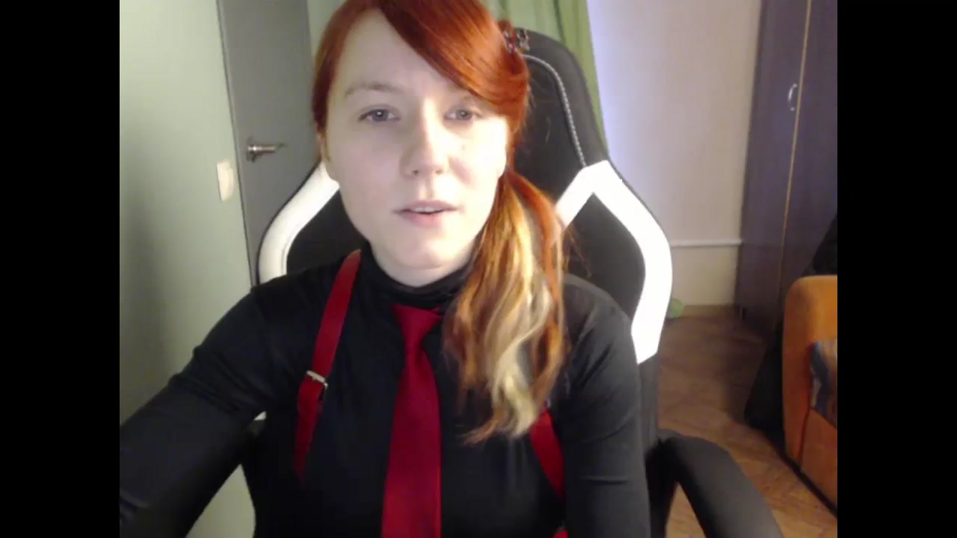 Gallery image thumbnail from NikiFoks18's myfreecams stream on, 11/07/2023, 08:45 image 1 of 20
