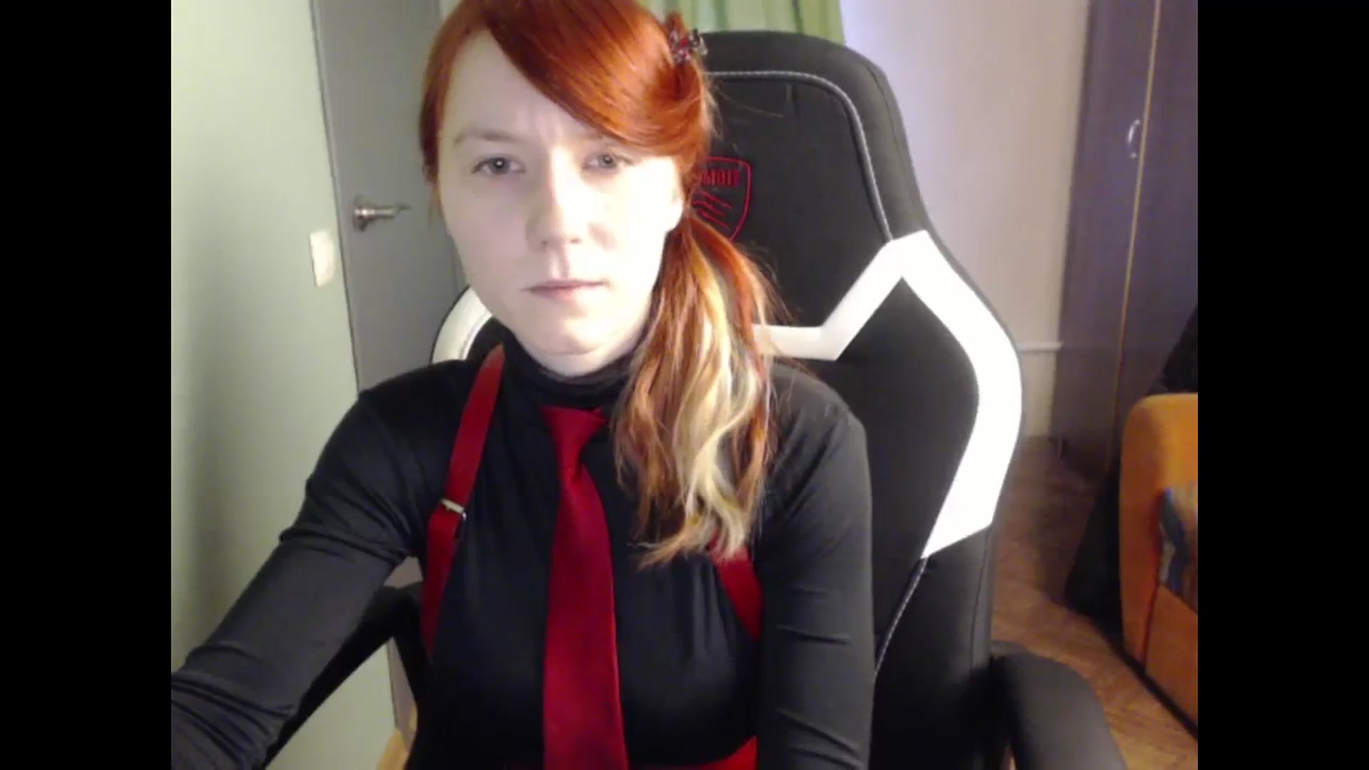 Gallery image thumbnail from NikiFoks18's myfreecams stream on, 11/07/2023, 08:45 image 15 of 20