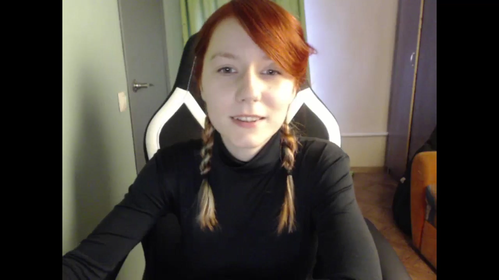 Gallery image thumbnail from NikiFoks18's myfreecams stream on, 11/08/2023, 09:02 image 4 of 20