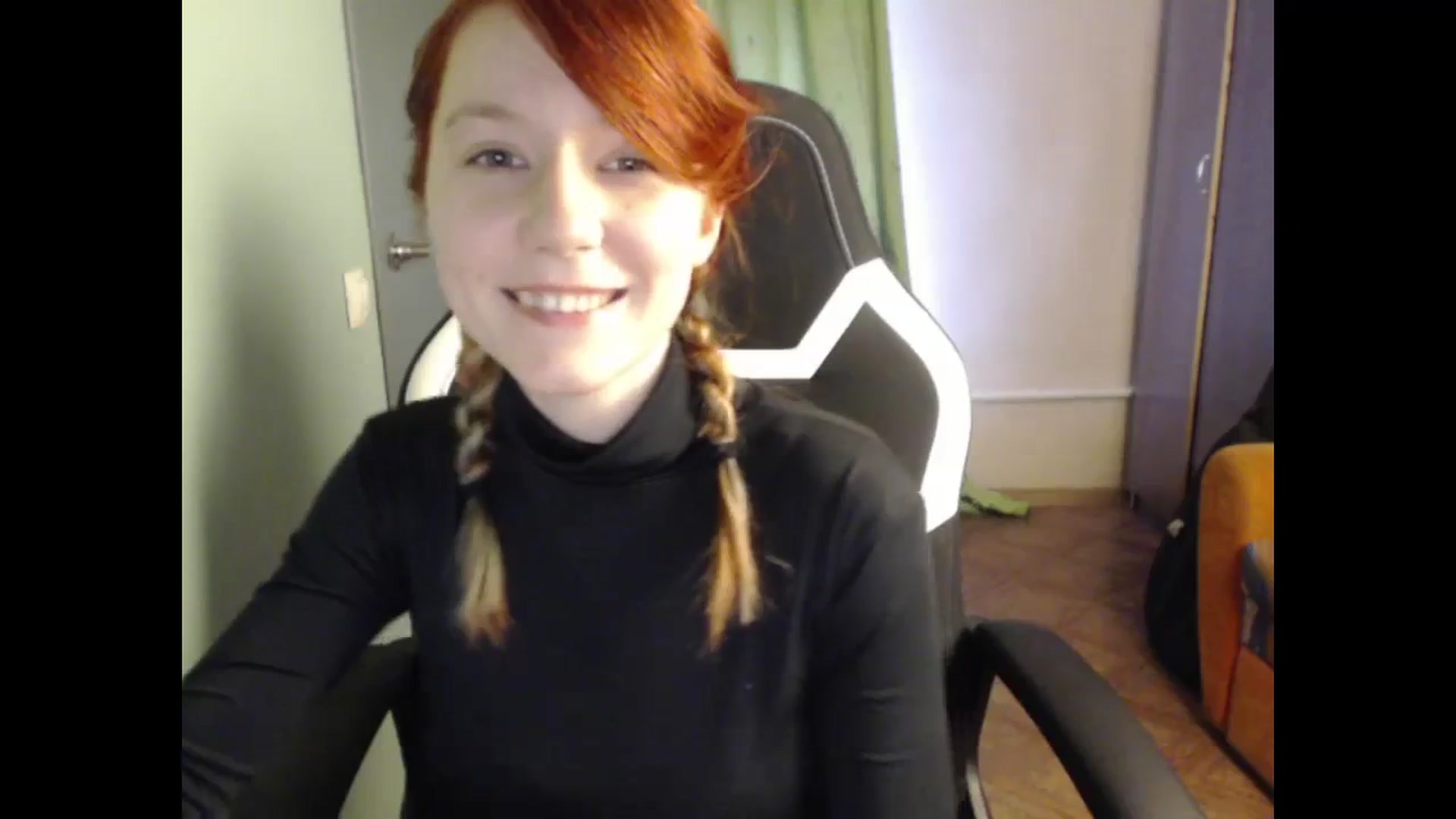Gallery image thumbnail from NikiFoks18's myfreecams stream on, 11/08/2023, 09:02 image 2 of 20