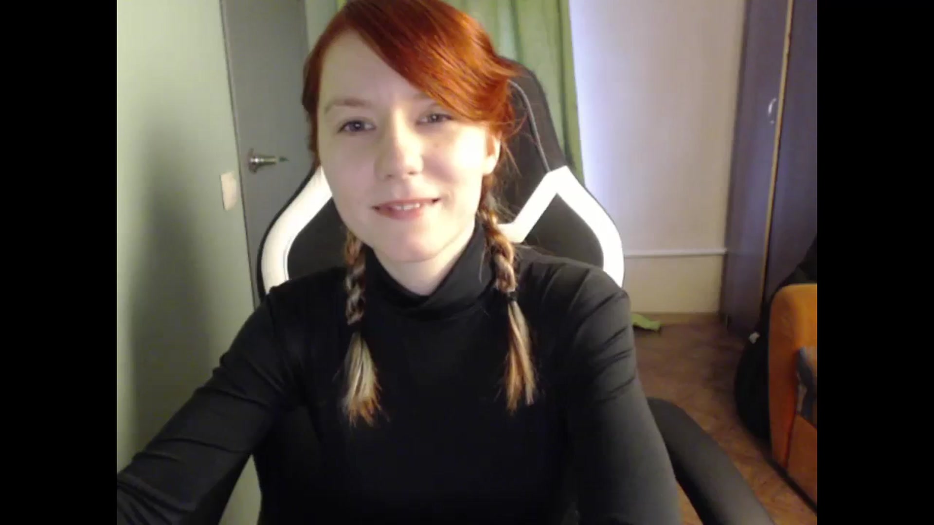 Gallery image thumbnail from NikiFoks18's myfreecams stream on, 11/08/2023, 09:02 image 5 of 20