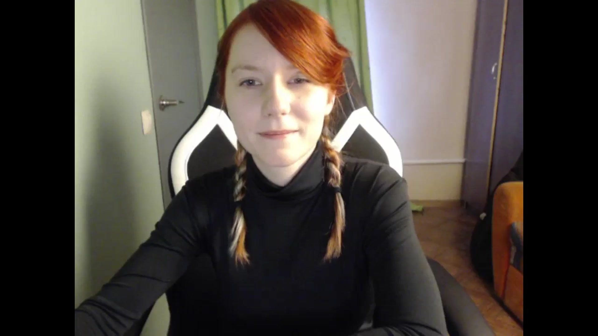 Gallery image thumbnail from NikiFoks18's myfreecams stream on, 11/08/2023, 09:02 image 6 of 20