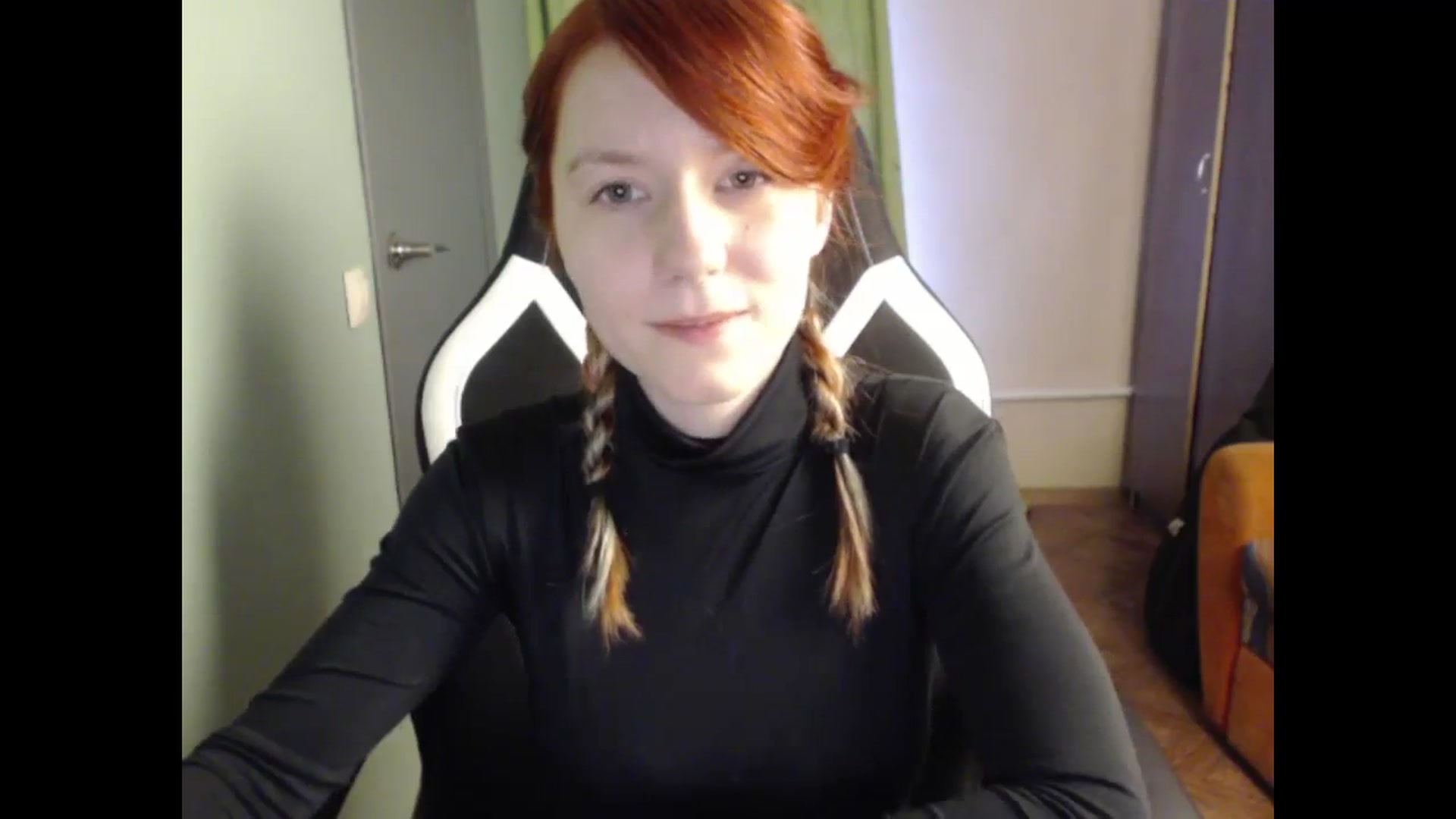 Gallery image thumbnail from NikiFoks18's myfreecams stream on, 11/08/2023, 09:02 image 9 of 20