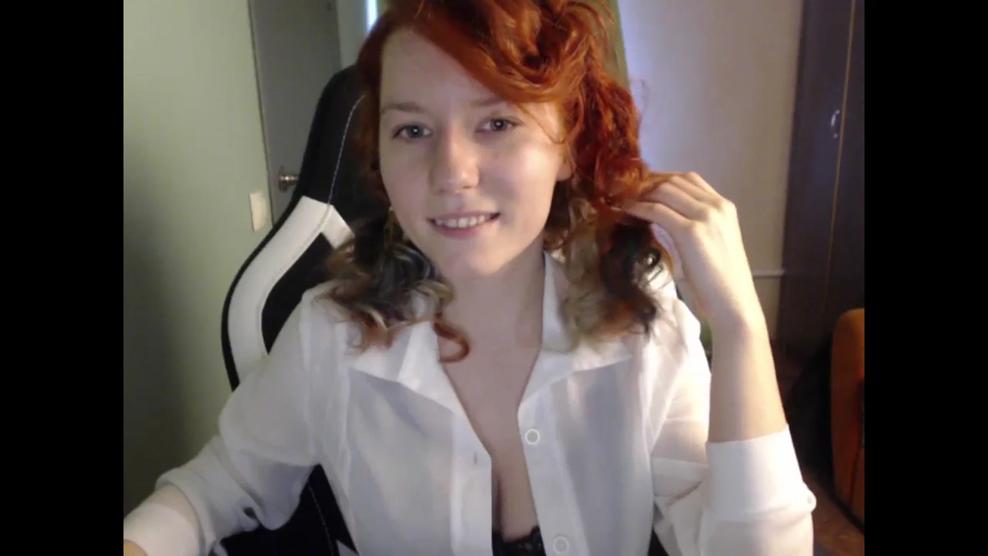 Gallery image thumbnail from NikiFoks18's myfreecams stream on, 11/09/2023, 09:15 image 2 of 20