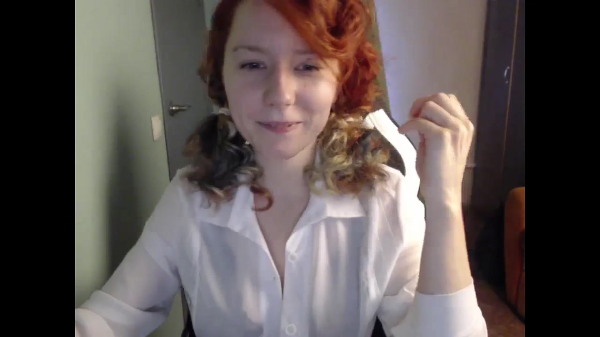 Gallery image thumbnail from NikiFoks18's myfreecams stream on, 11/09/2023, 09:15 image 14 of 20