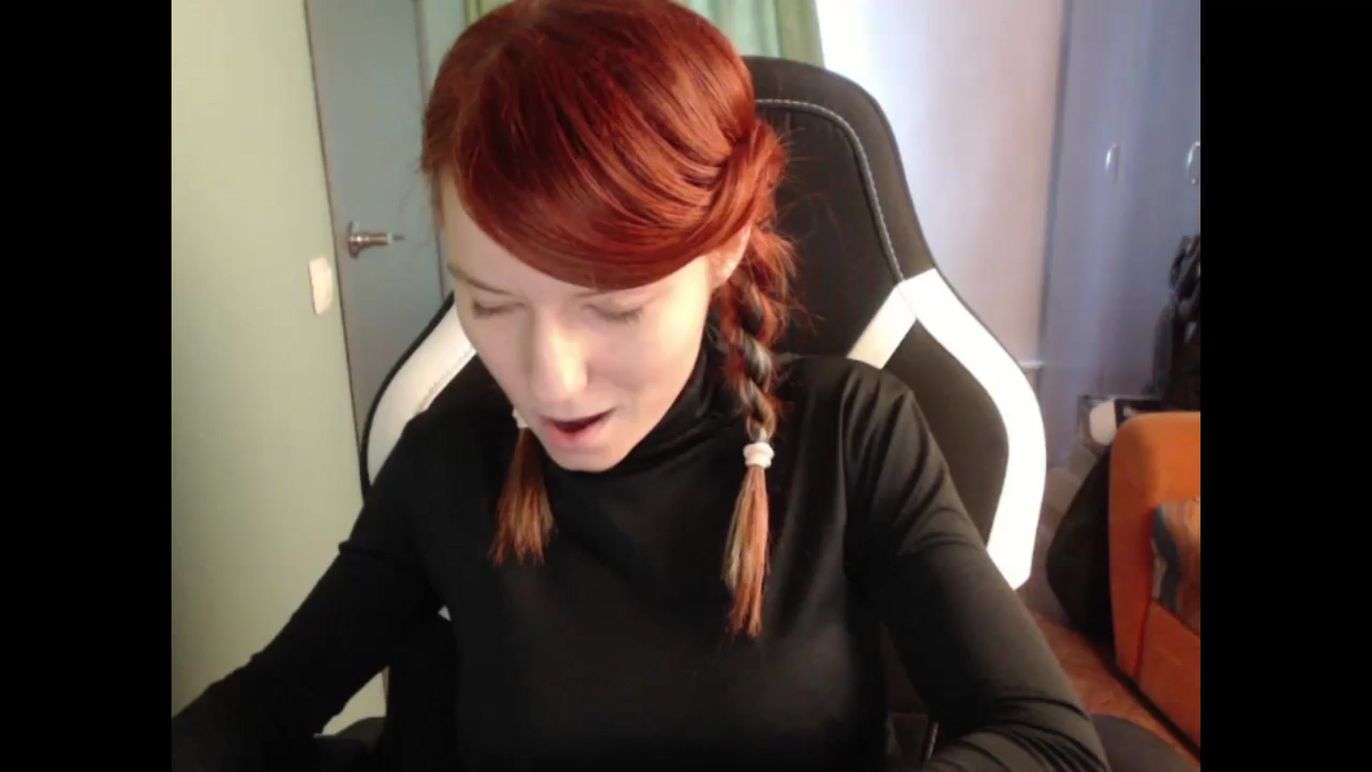 Gallery image thumbnail from NikiFoks18's myfreecams stream on, 11/24/2023, 08:19 image 5 of 20