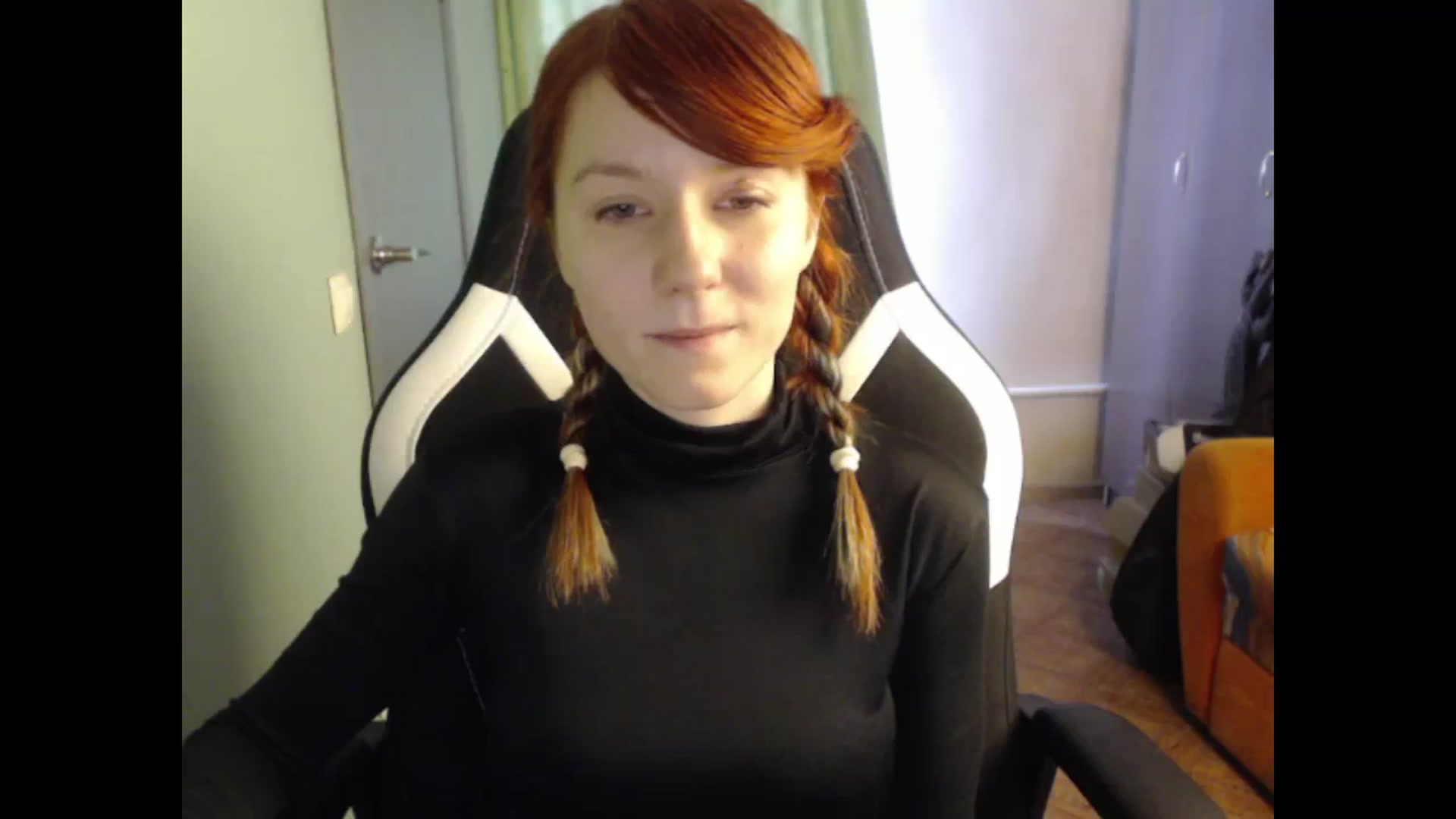 Gallery image thumbnail from NikiFoks18's myfreecams stream on, 11/24/2023, 08:19 image 20 of 20