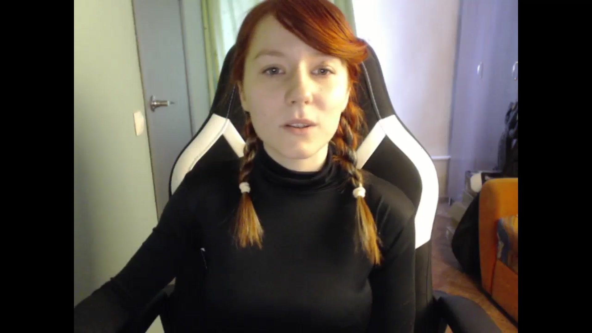 Gallery image thumbnail from NikiFoks18's myfreecams stream on, 11/24/2023, 08:19 image 14 of 20