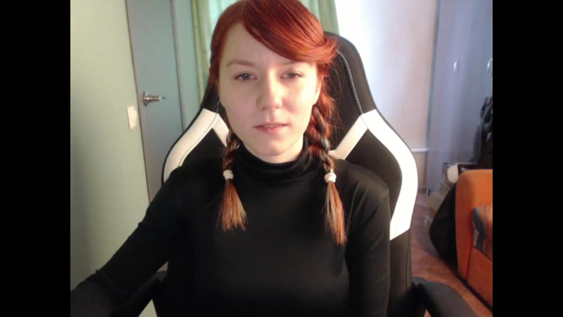 Gallery image thumbnail from NikiFoks18's myfreecams stream on, 11/24/2023, 08:19 image 15 of 20