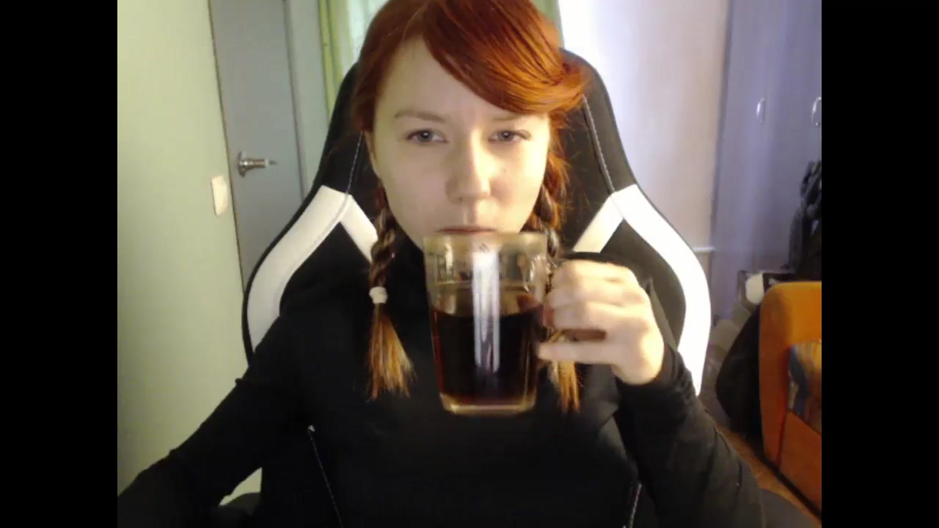 Gallery image thumbnail from NikiFoks18's myfreecams stream on, 11/24/2023, 08:19 image 3 of 20
