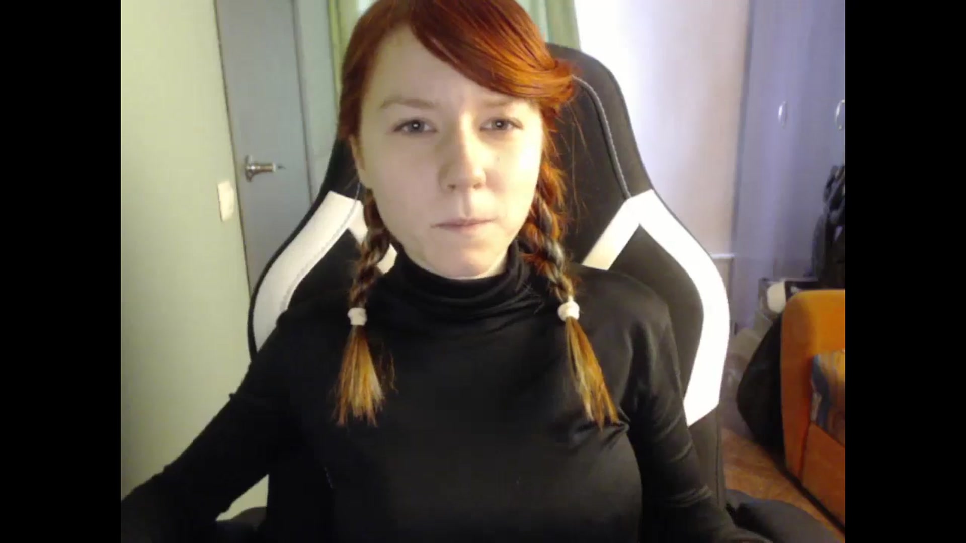 Gallery image thumbnail from NikiFoks18's myfreecams stream on, 11/24/2023, 08:19 image 4 of 20