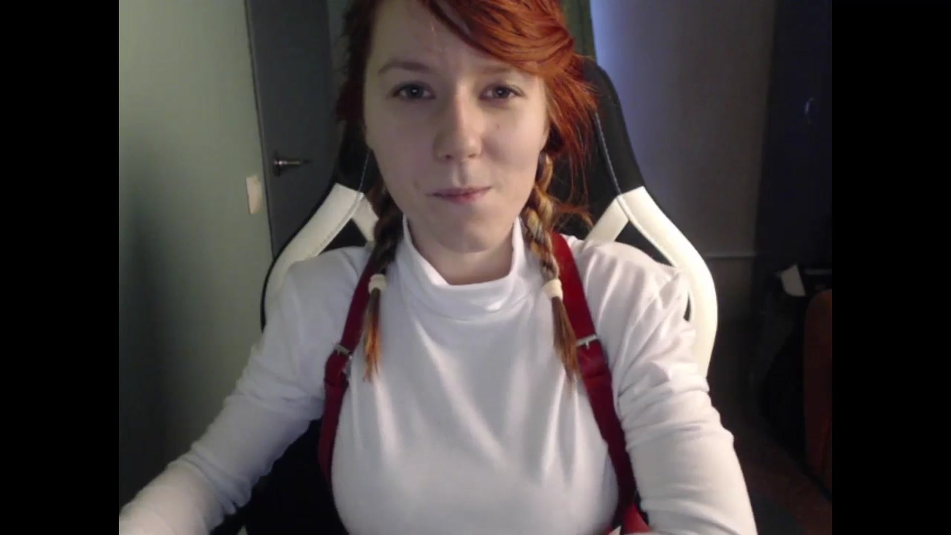 Gallery image thumbnail from NikiFoks18's myfreecams stream on, 11/26/2023, 10:23 image 3 of 20