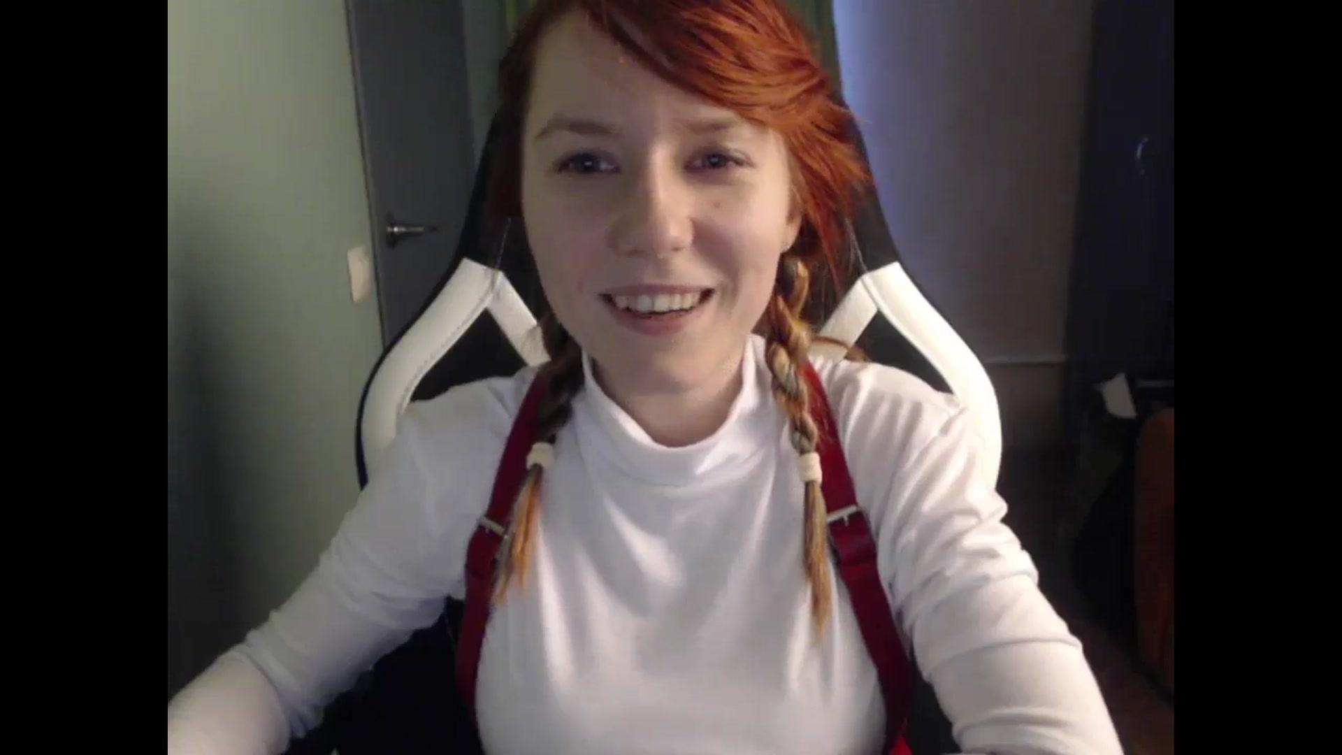 Gallery image thumbnail from NikiFoks18's myfreecams stream on, 11/26/2023, 10:23 image 19 of 20