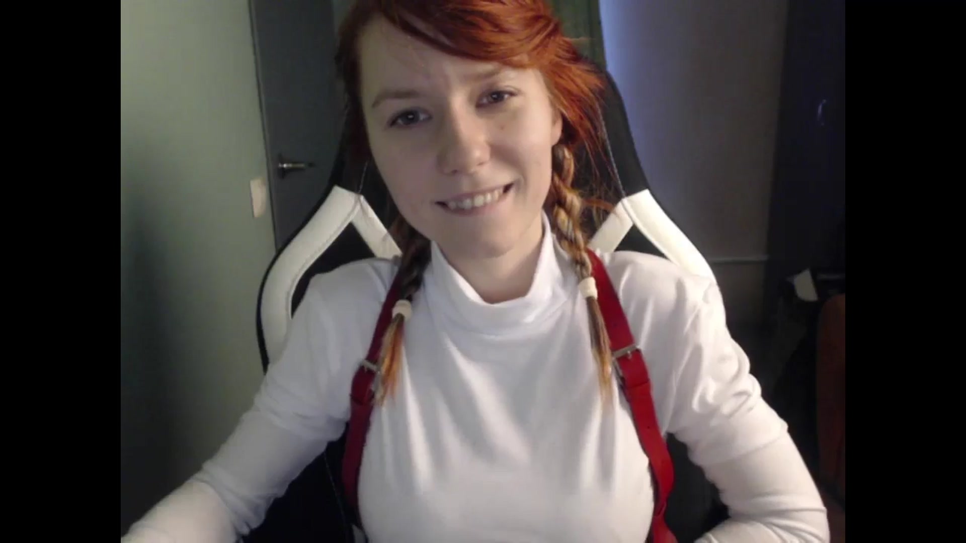Gallery image thumbnail from NikiFoks18's myfreecams stream on, 11/26/2023, 10:23 image 12 of 20