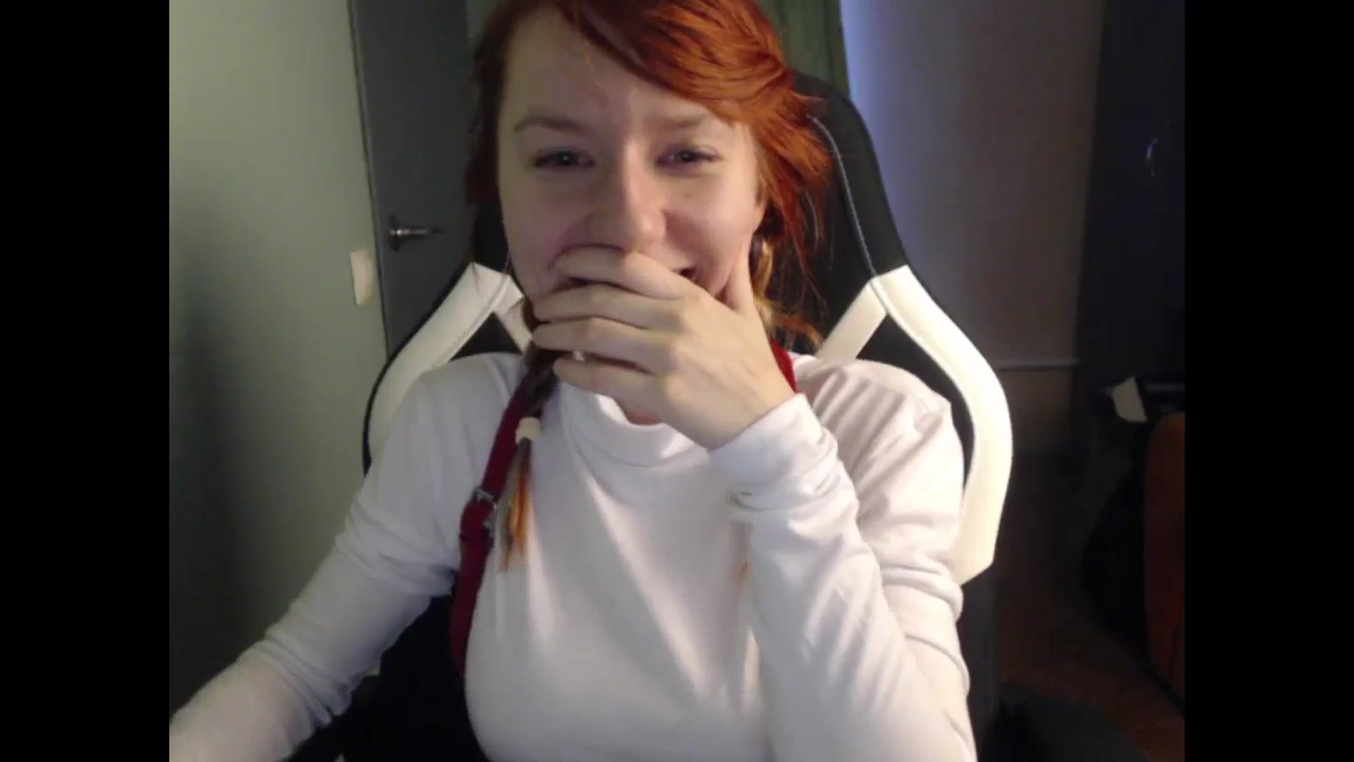 Gallery image thumbnail from NikiFoks18's myfreecams stream on, 11/26/2023, 10:23 image 15 of 20