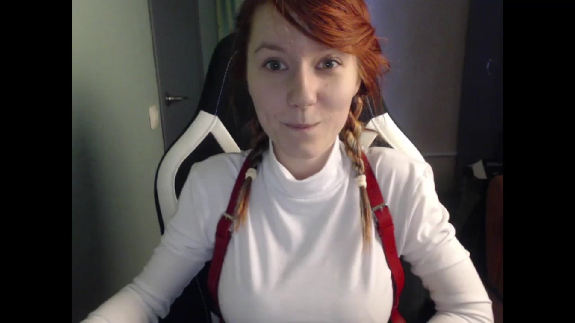 Gallery image thumbnail from NikiFoks18's myfreecams stream on, 11/26/2023, 10:23 image 13 of 20