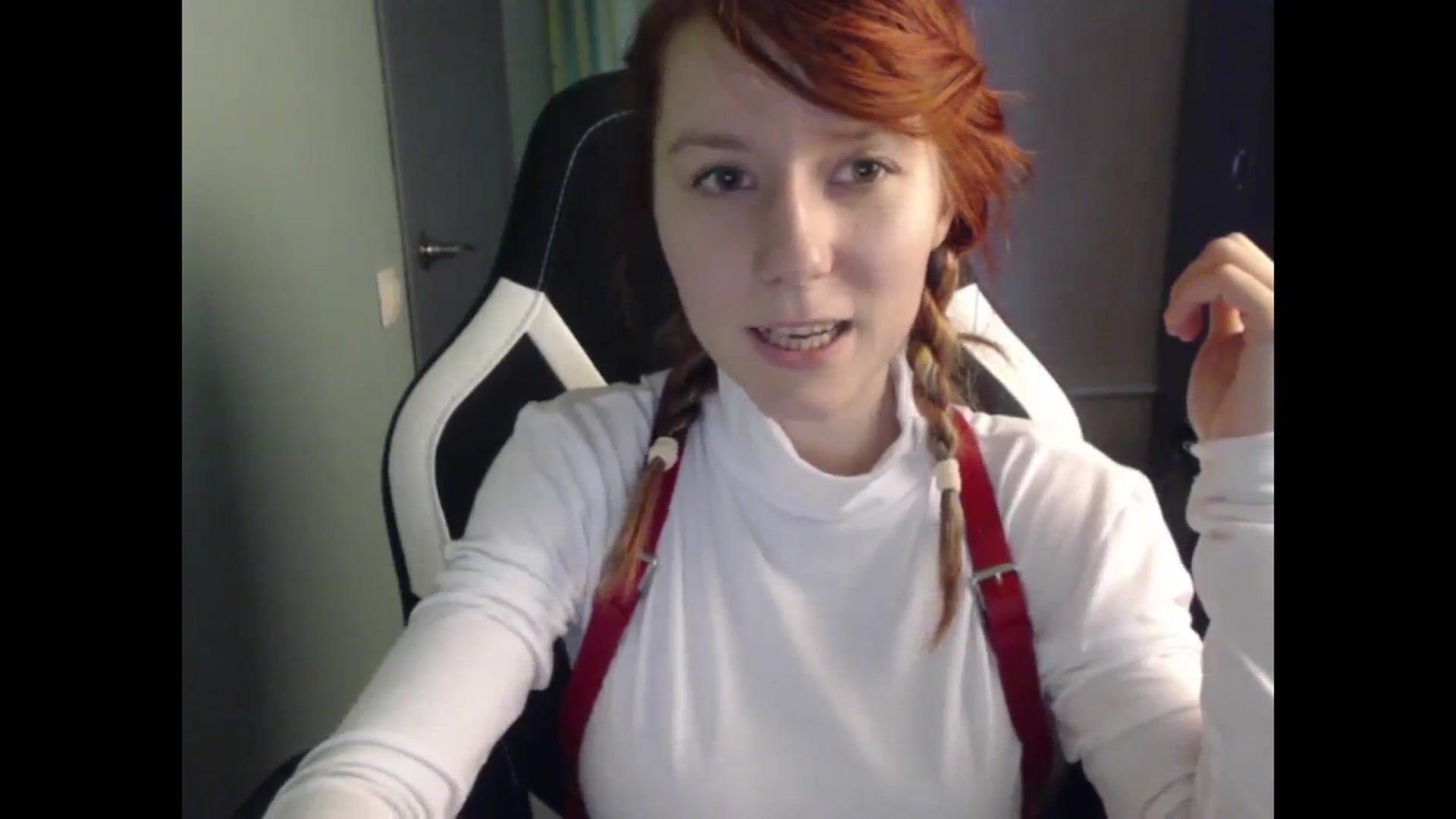 Gallery image thumbnail from NikiFoks18's myfreecams stream on, 11/26/2023, 10:23 image 18 of 20