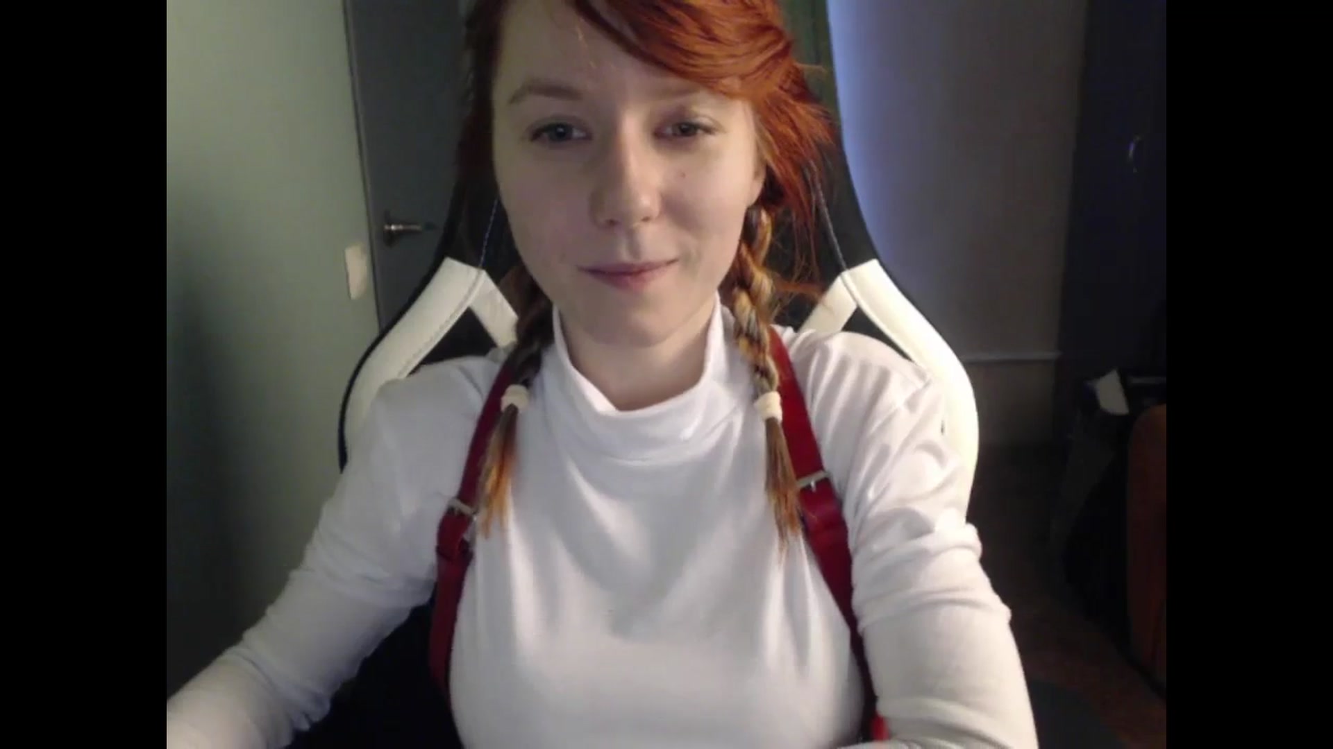 Gallery image thumbnail from NikiFoks18's myfreecams stream on, 11/26/2023, 10:23 image 5 of 20