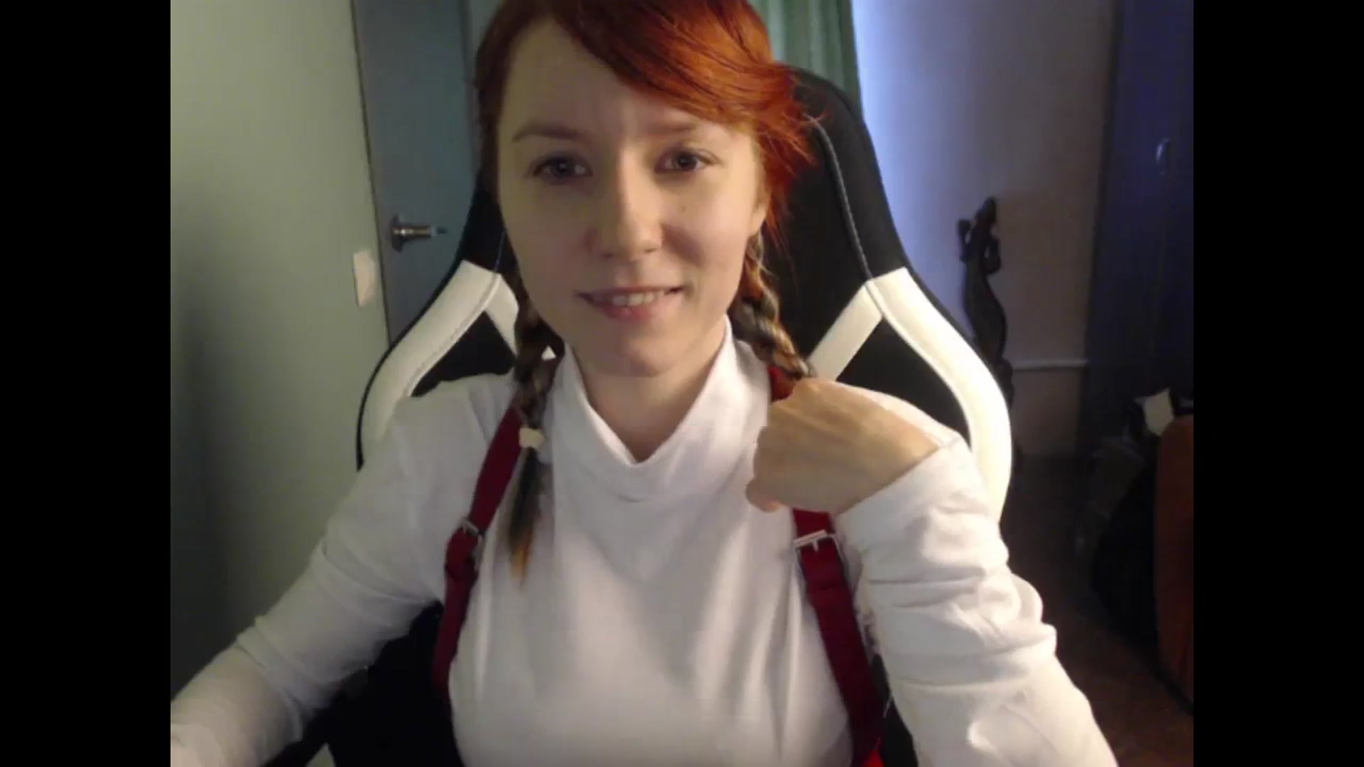Gallery image thumbnail from NikiFoks18's myfreecams stream on, 11/27/2023, 09:49 image 11 of 20