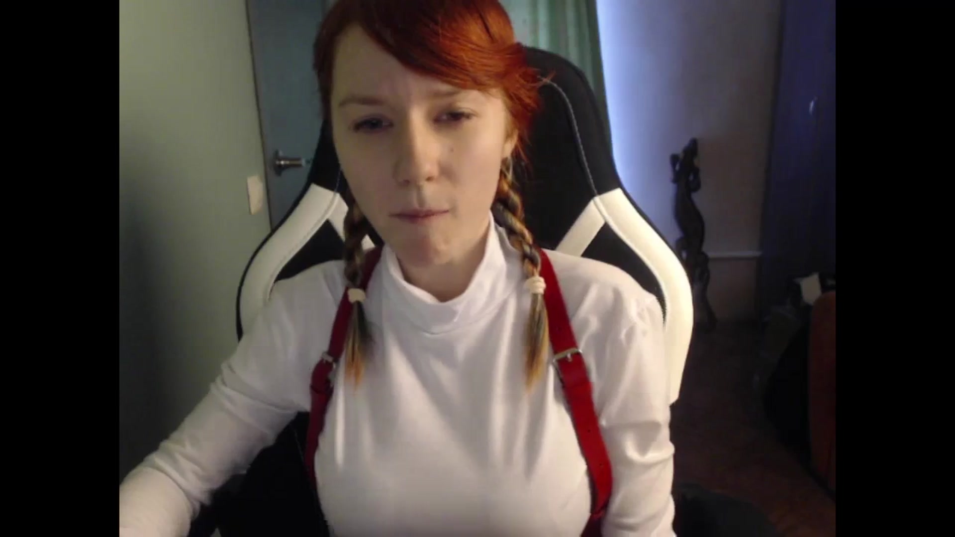 Gallery image thumbnail from NikiFoks18's myfreecams stream on, 11/27/2023, 09:49 image 3 of 20